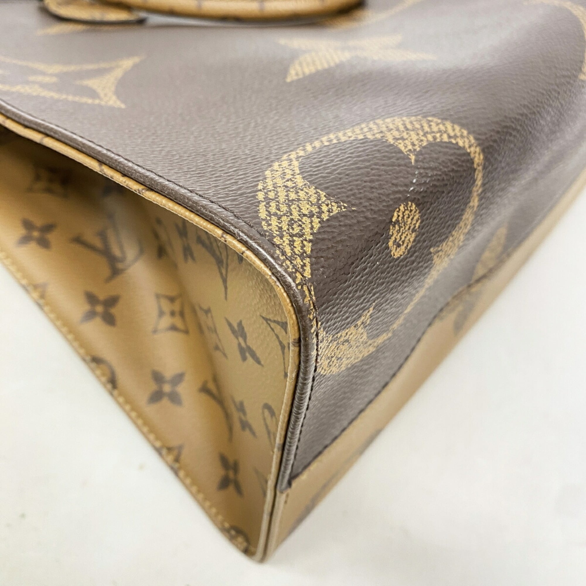 Louis Vuitton Brown Tote Bag (Pre-Owned)