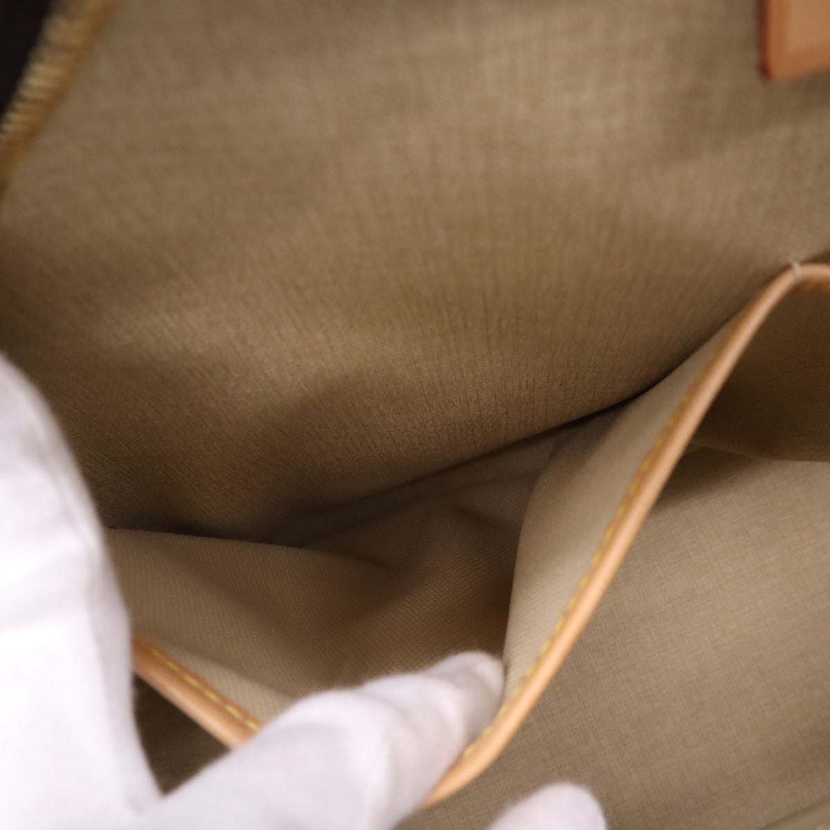 Louis Vuitton Beige Brown Coated Canvas Leather Handbag (Pre-Owned)