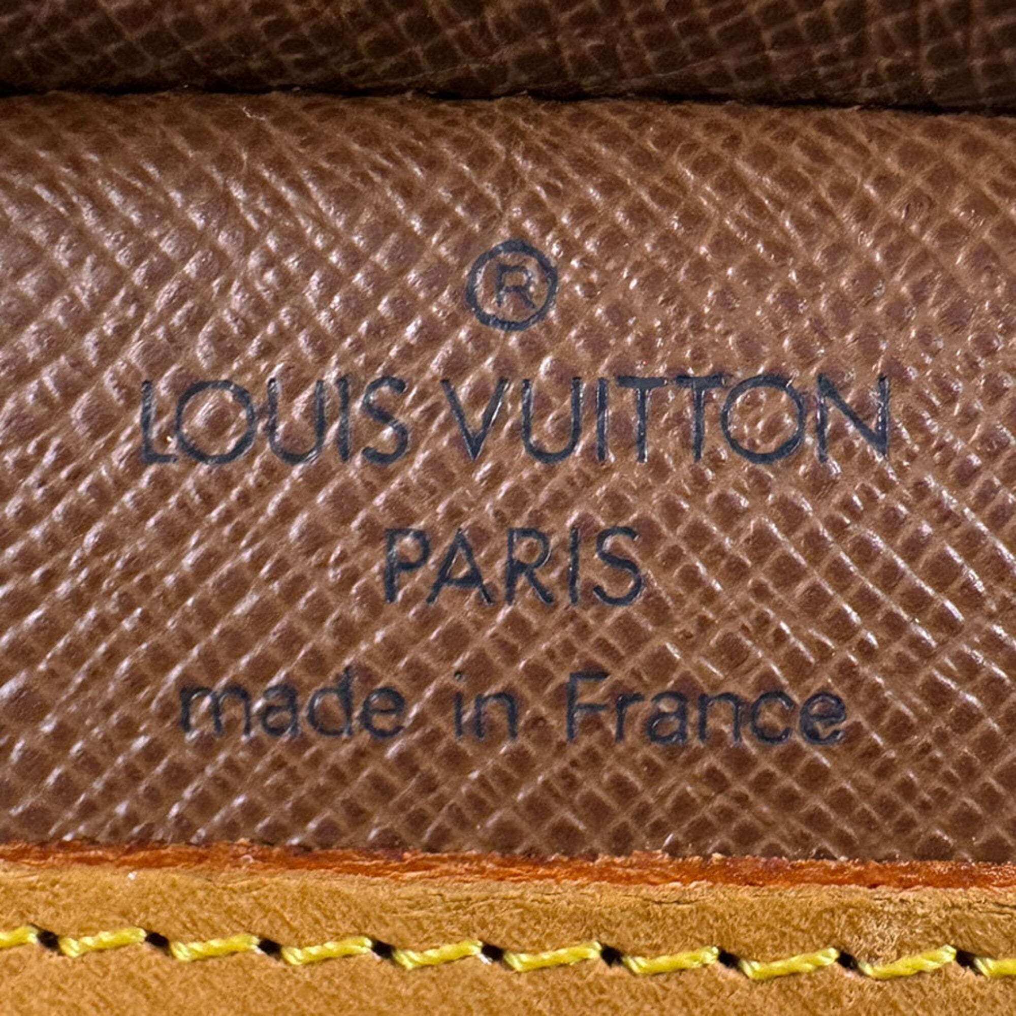 Louis Vuitton Brown Monogram Monogram Shoulder Bag (Pre-Owned)