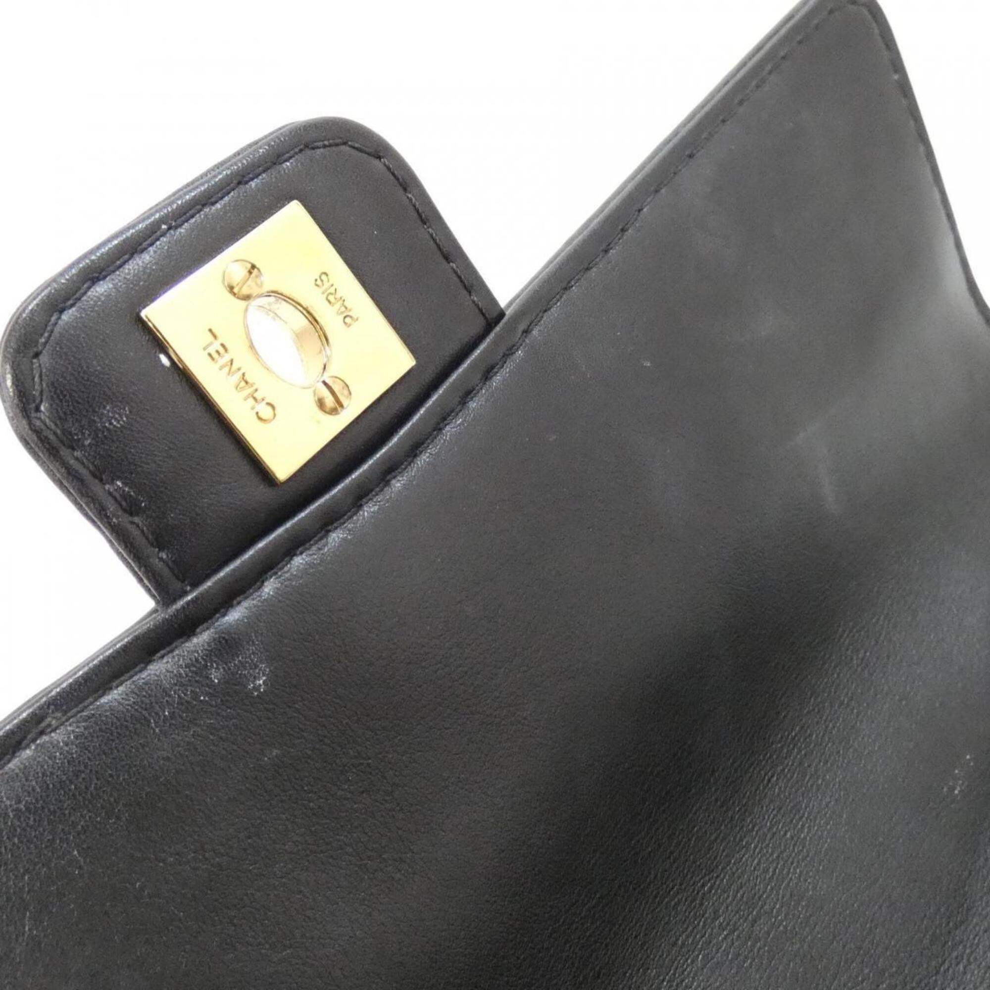 Chanel Black Leather Handbag (Pre-Owned)