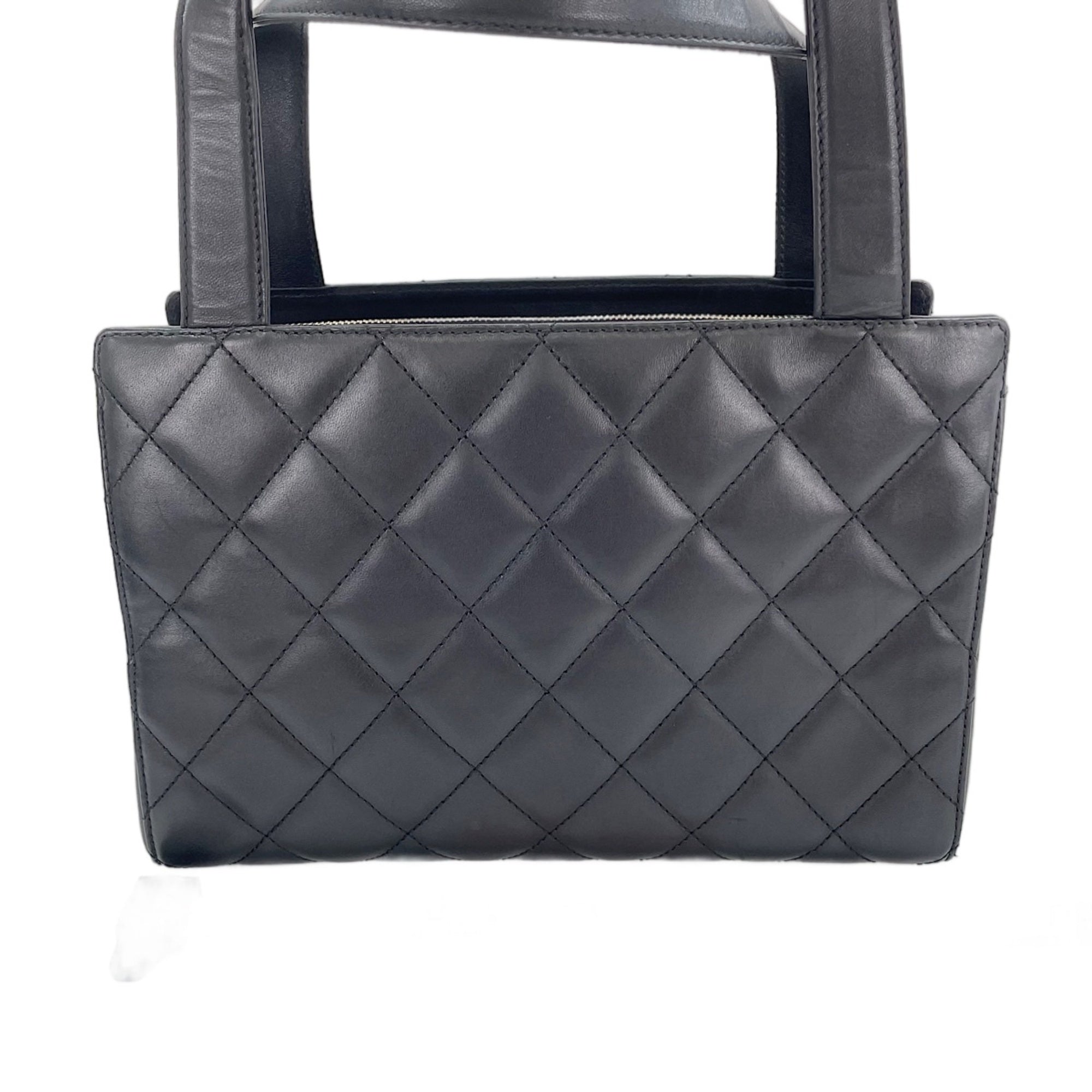 Chanel Black Handbag (Pre-Owned)