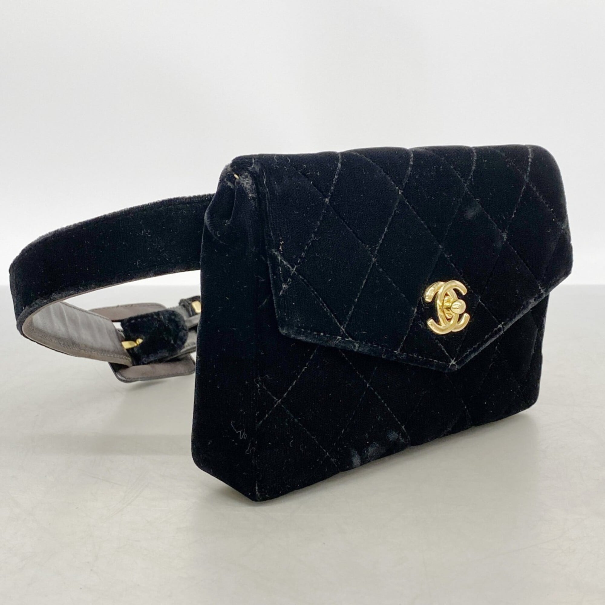 Chanel Black Fanny Pack (Pre-Owned)