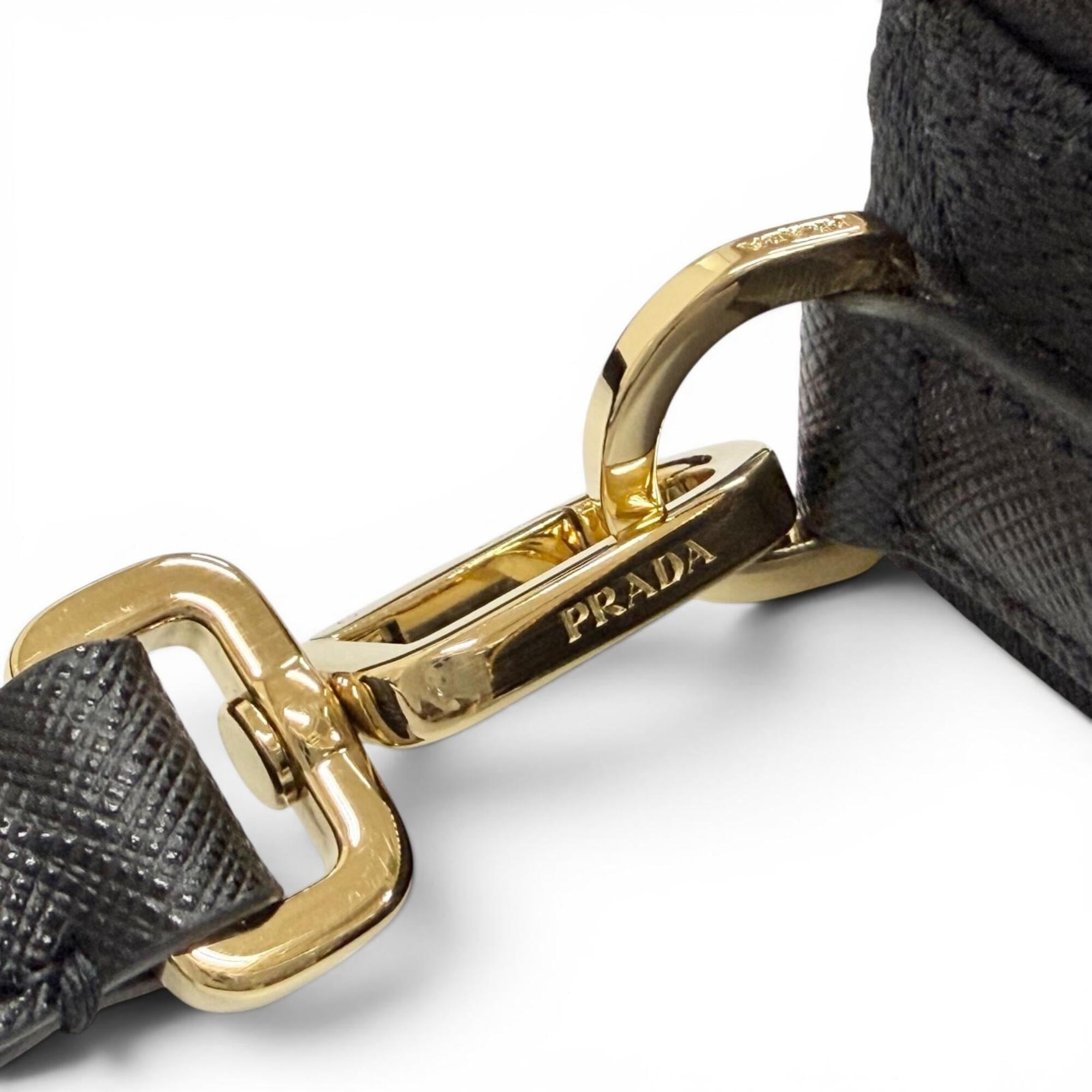 Prada Black Leather Shoulder Bag (Pre-Owned)