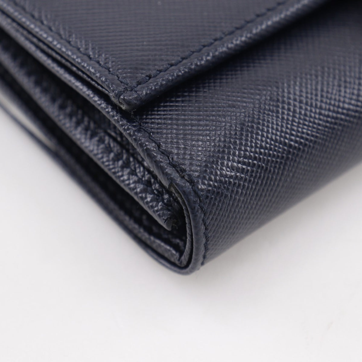 Salvatore Ferragamo Gancini Leather Wallet (Tri-Fold) (Pre-Owned)