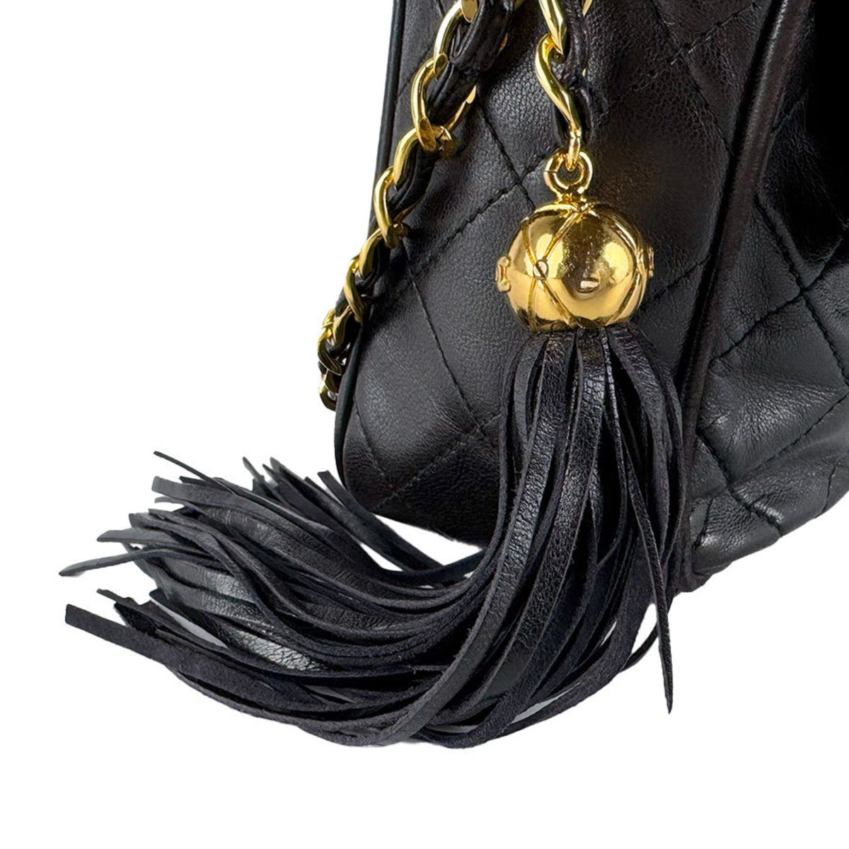 Chanel Black Leather Shoulder Bag (Pre-Owned)