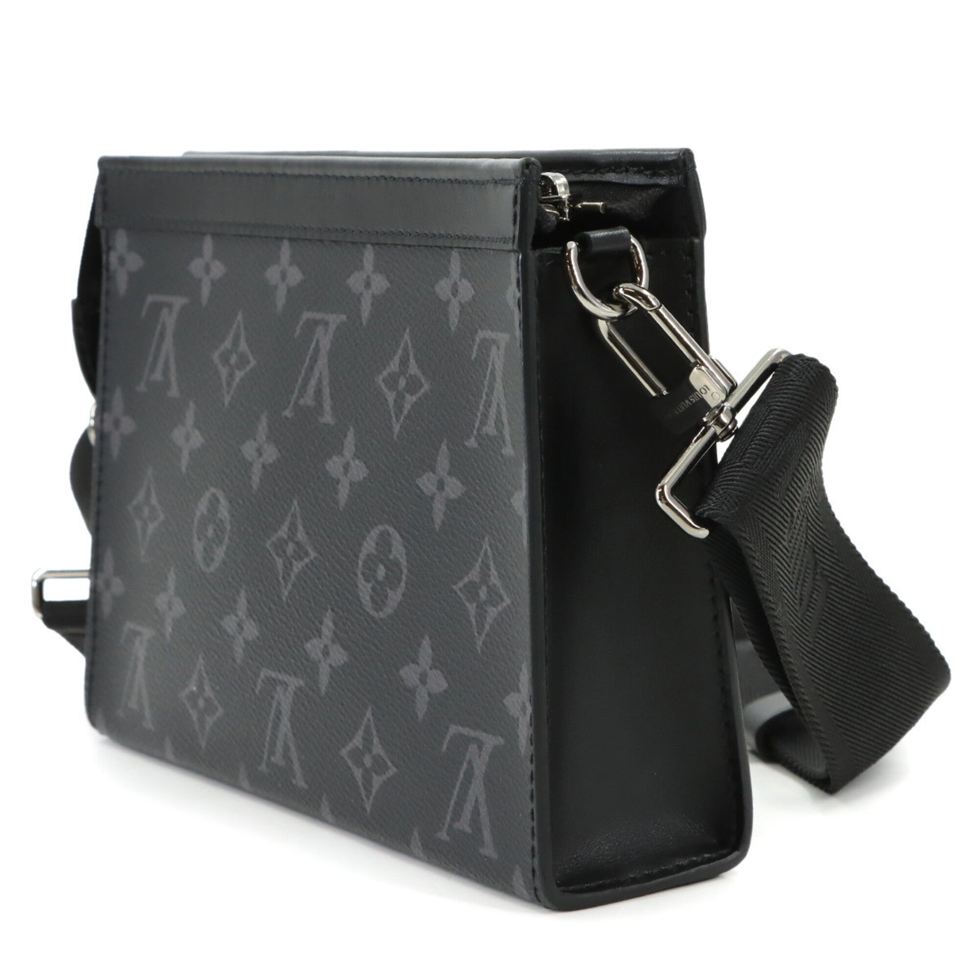 Louis Vuitton Black Monogram Eclipse Handbag Shoulder Bag (Pre-Owned)
