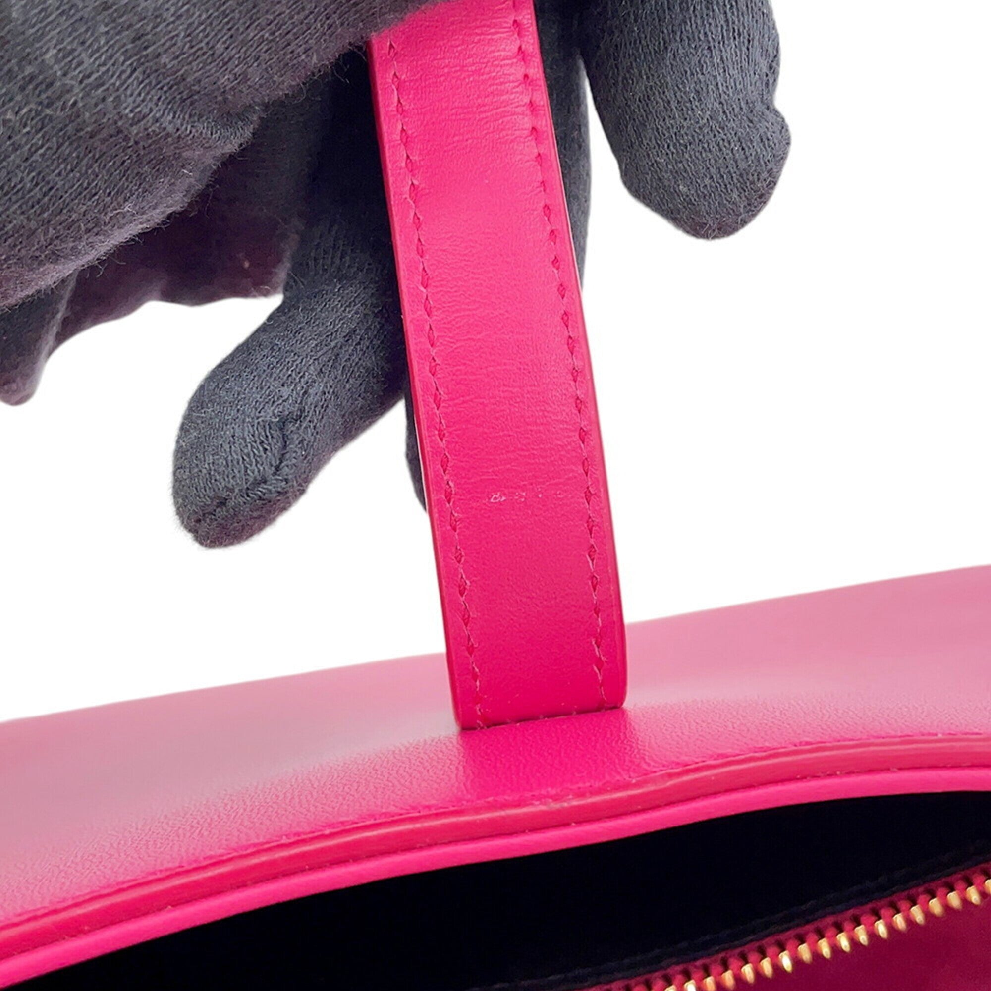Yves Saint Laurent Pink Handbag (Pre-Owned)