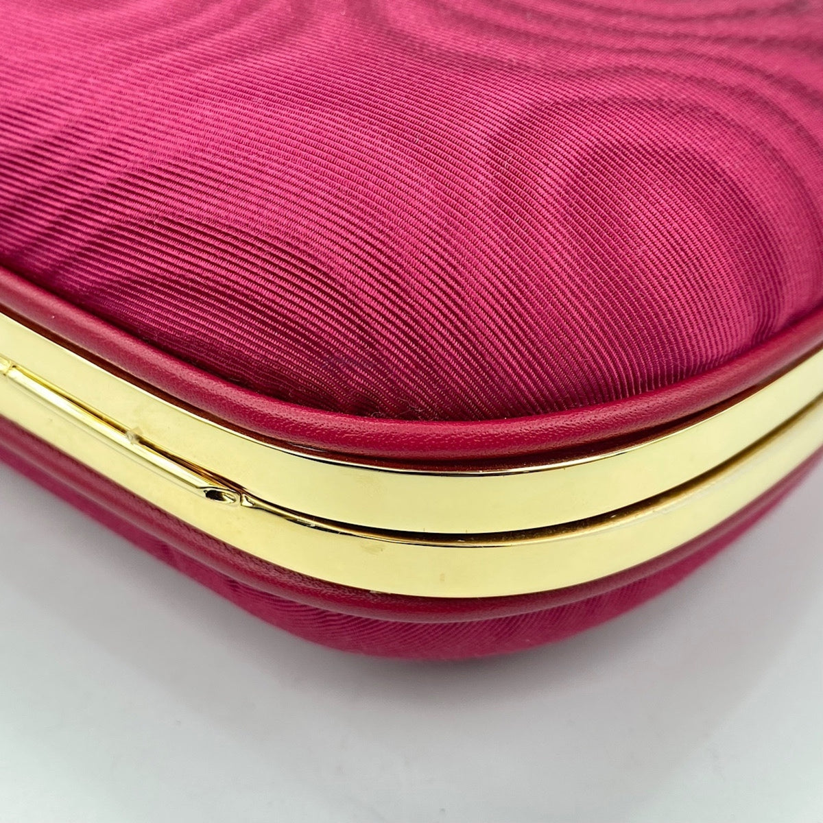 Gucci Pink Shoulder Bag (Pre-Owned)