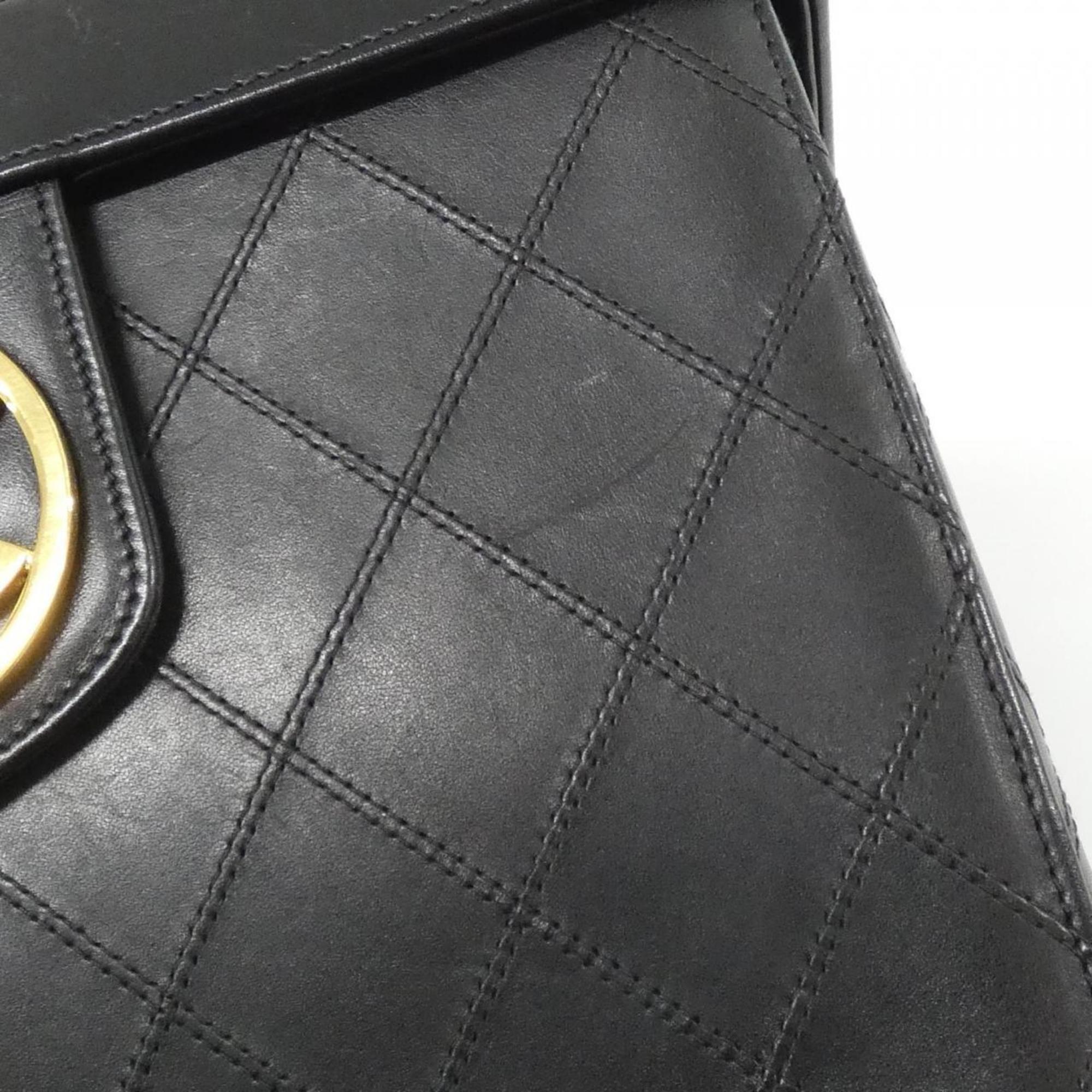Chanel Black Leather Handbag (Pre-Owned)