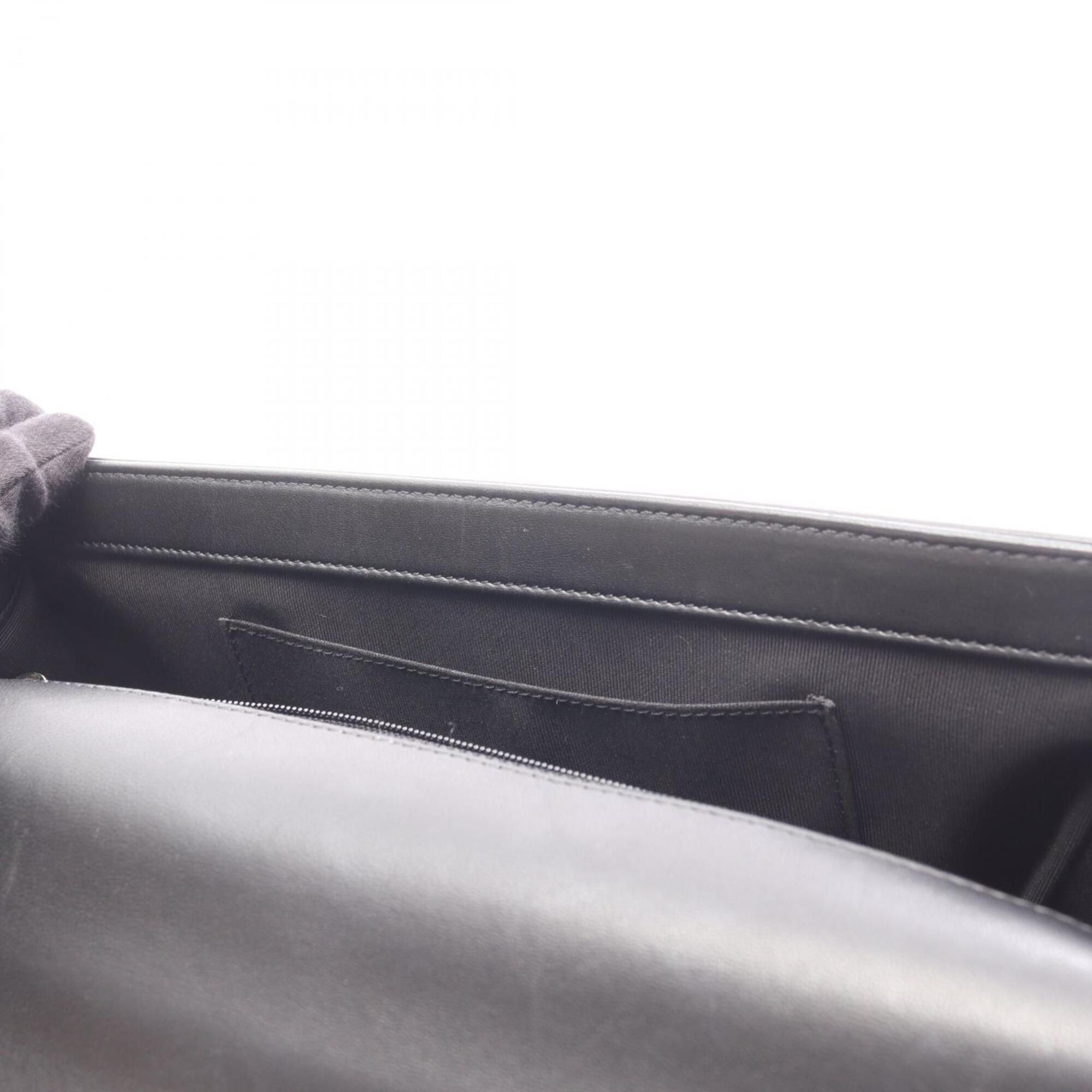 Chanel Black Leather Handbag Shoulder Bag (Pre-Owned)