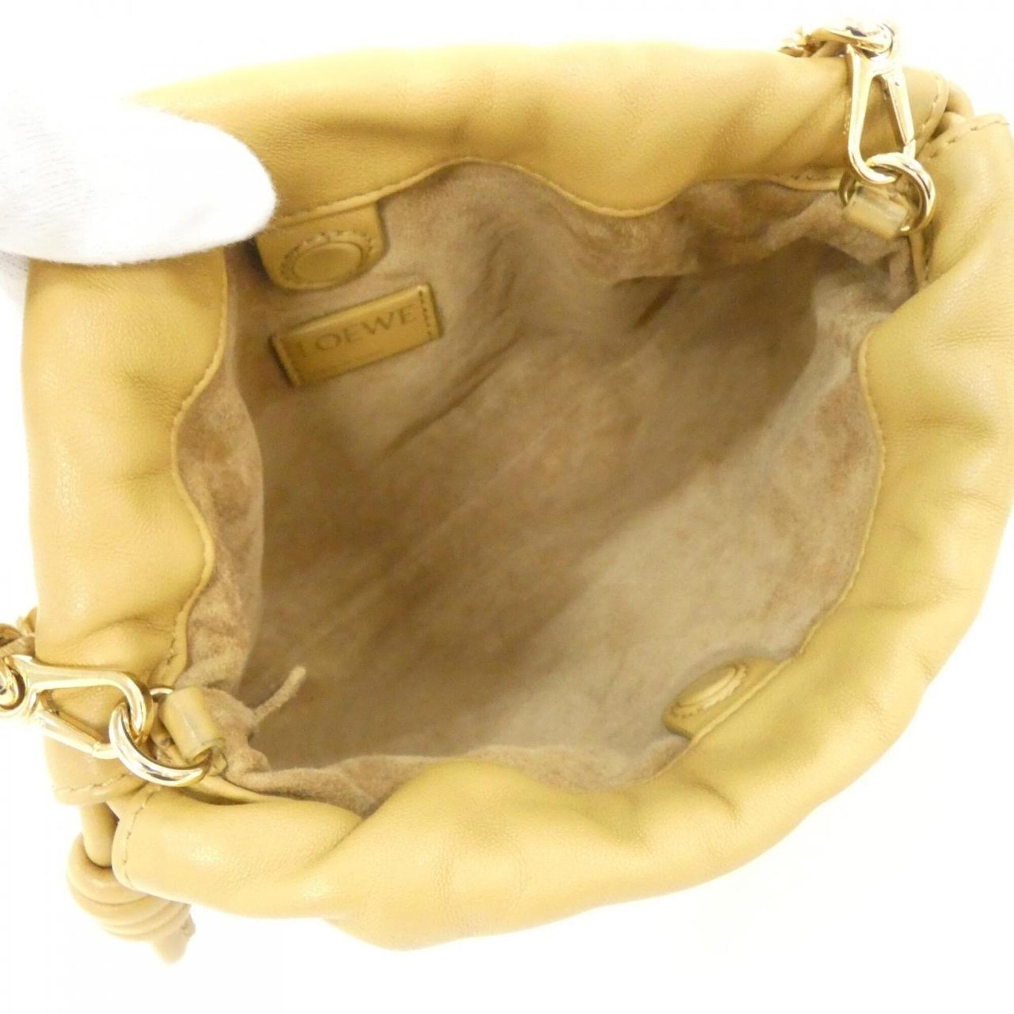 Loewe Yellow Leather Handbag (Pre-Owned)