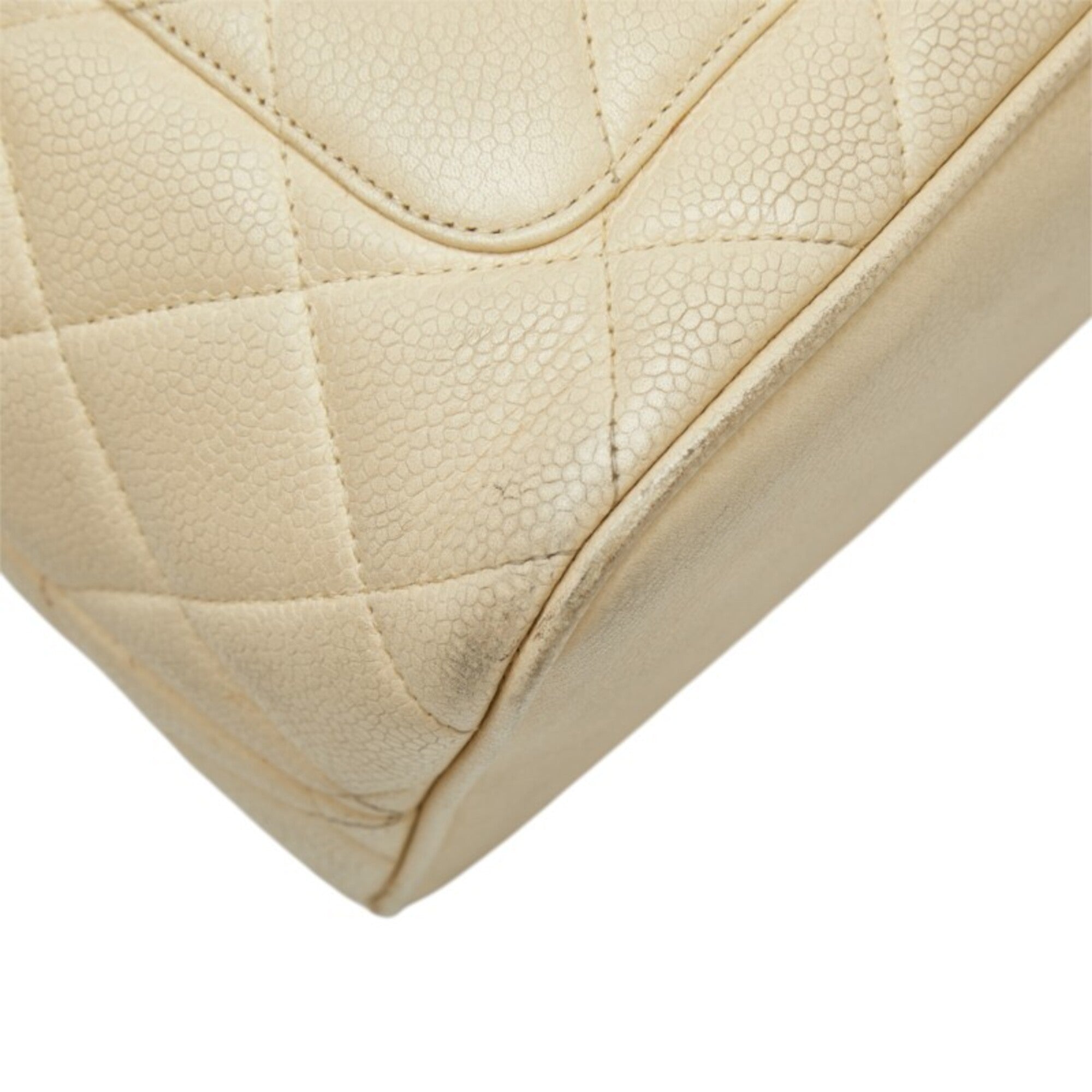 Chanel Ivory White Grained Calfskin Handbag Tote Bag (Pre-Owned)