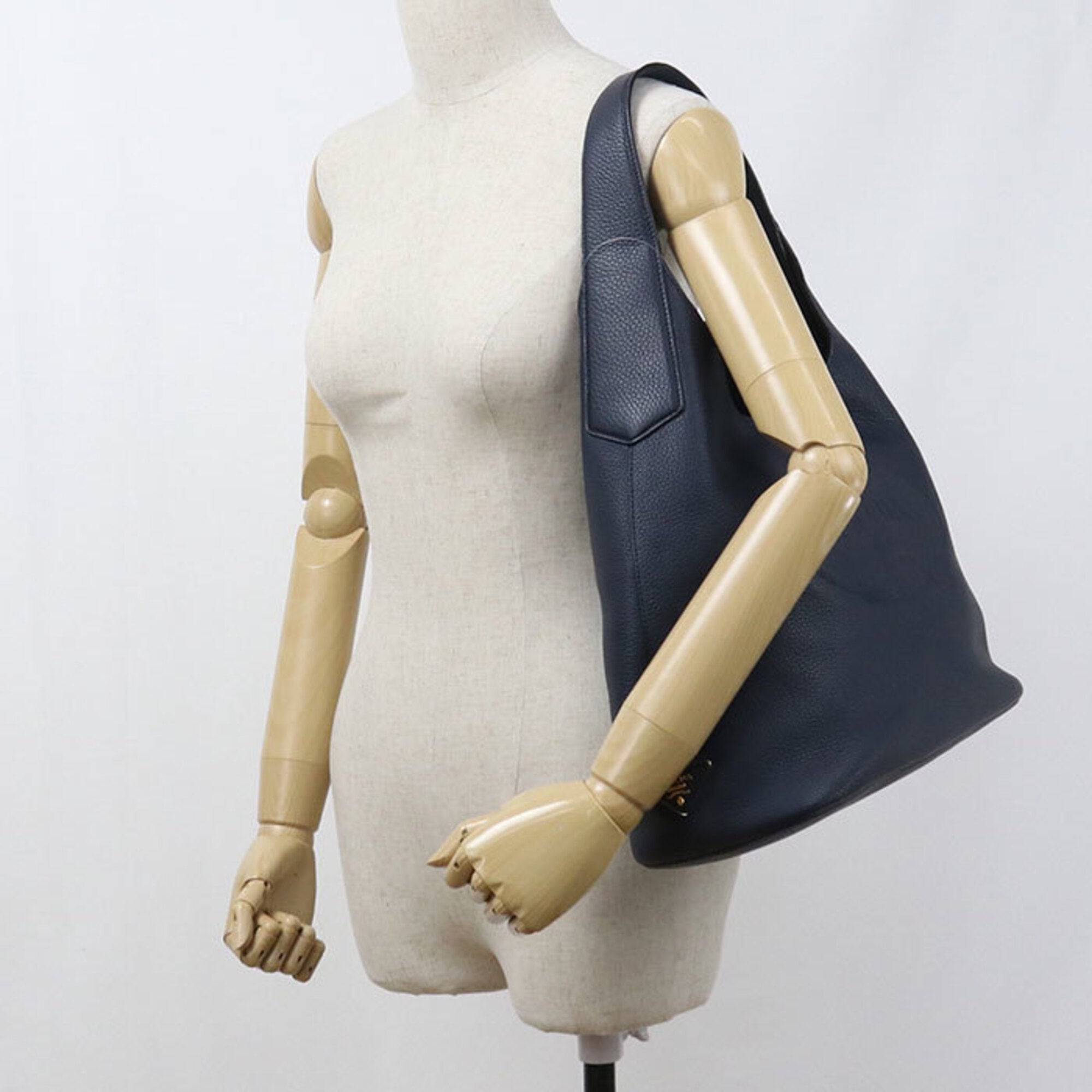 Prada Navy Leather Shoulder Bag (Pre-Owned)