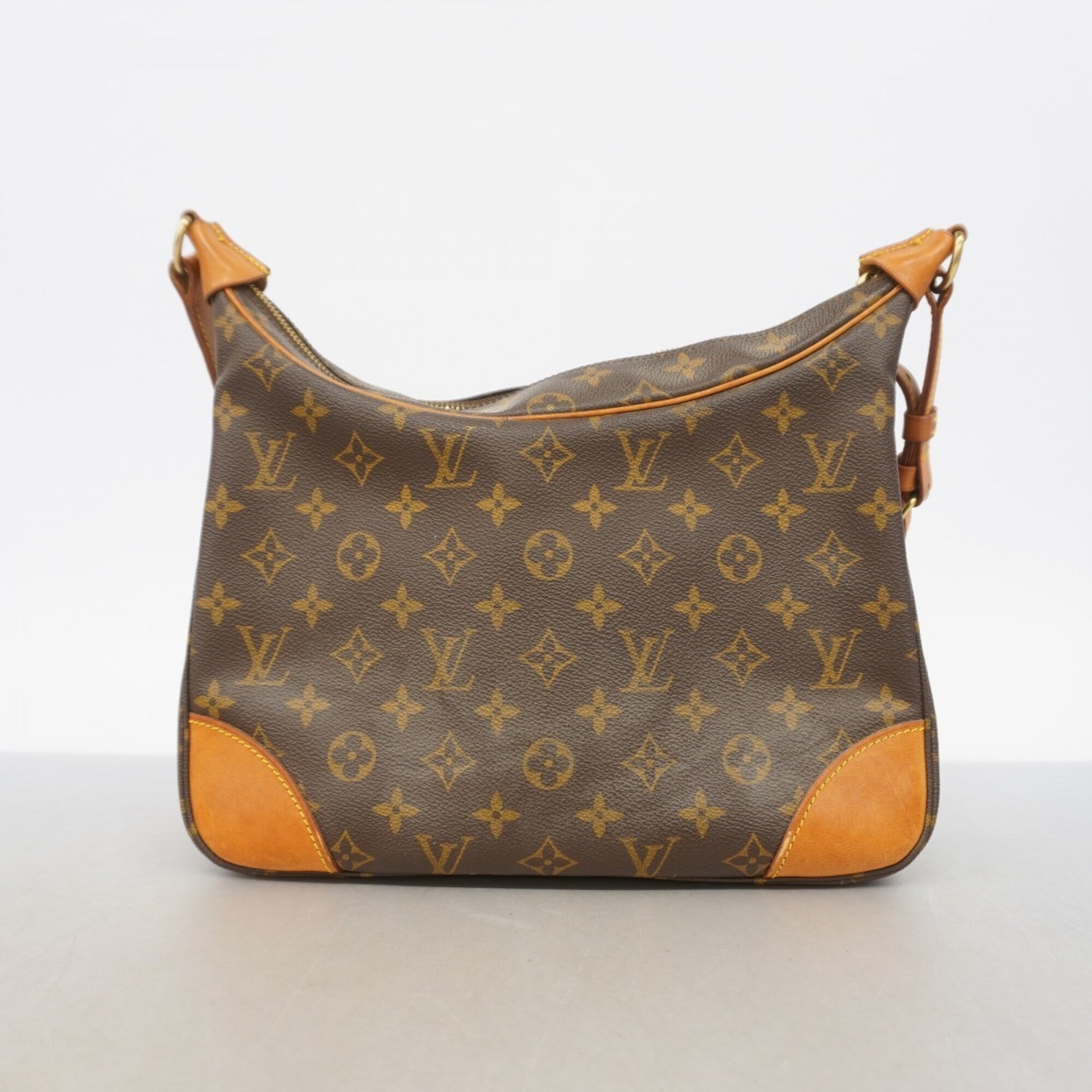 Louis Vuitton Brown Shoulder Bag (Pre-Owned)