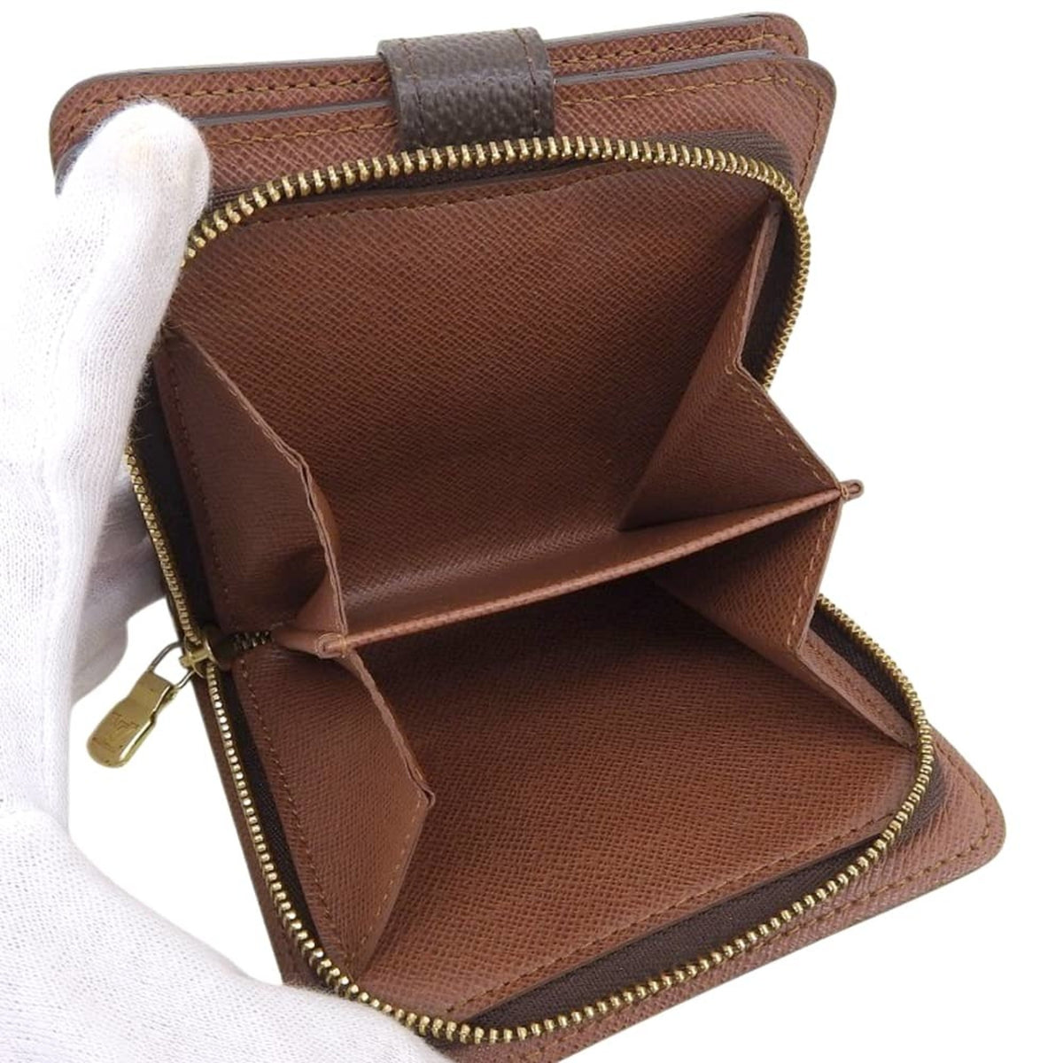 Louis Vuitton Monogram Monogram Wallet (Bi-Fold) (Pre-Owned)