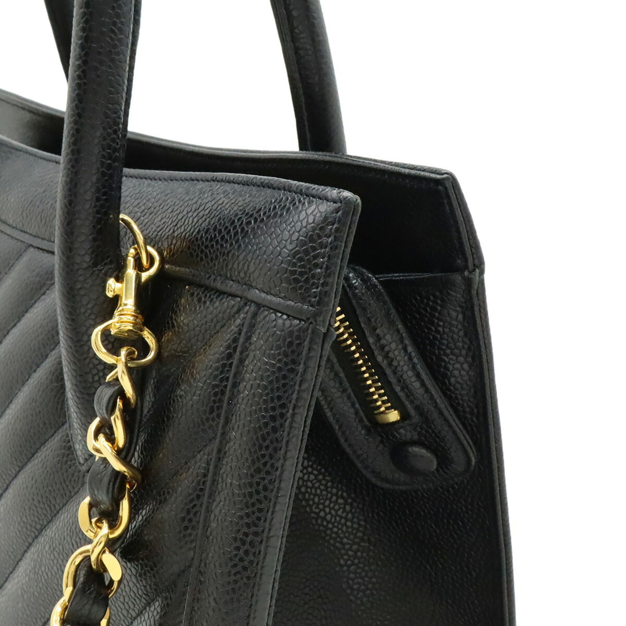 Chanel Chevron (V Stitch) Black Leather Handbag Shoulder Bag (Pre-Owned)