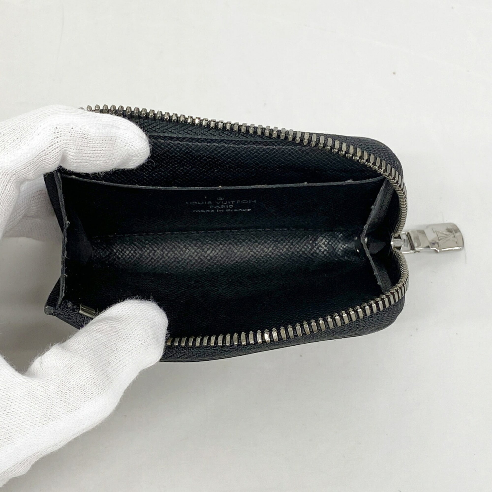 Louis Vuitton Black Coin Purse/Coin Case (Pre-Owned)