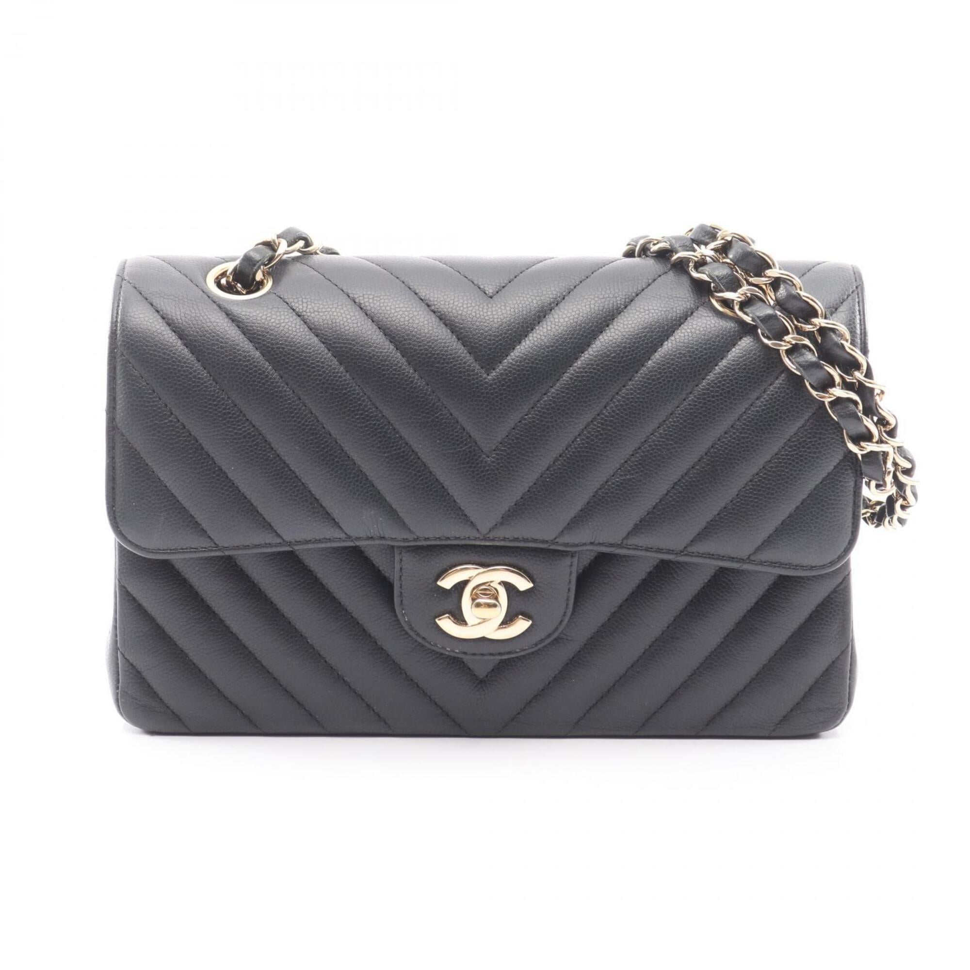 Chanel Black Grained Calfskin Handbag Shoulder Bag (Pre-Owned)