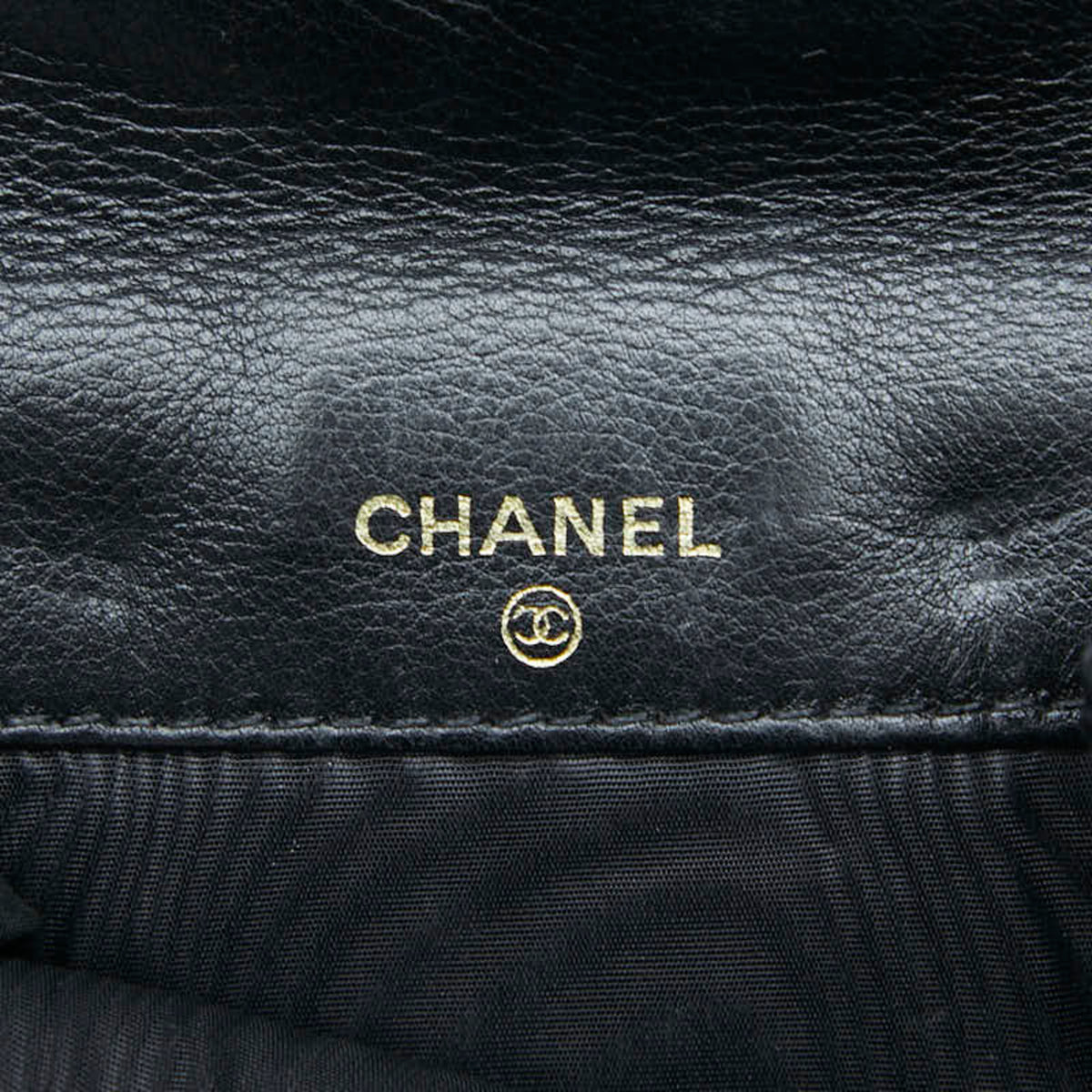 Chanel Black Grained Calfskin Wallet (Bi-Fold) (Pre-Owned)