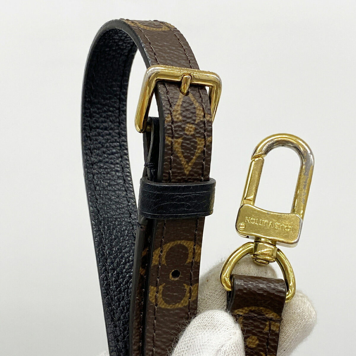 Louis Vuitton Brown Handbag (Pre-Owned)