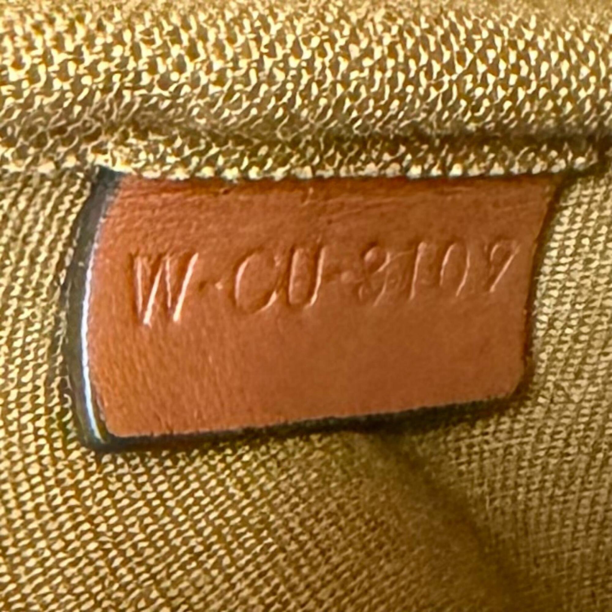 Celine Brown Leather Shoulder Bag (Pre-Owned)