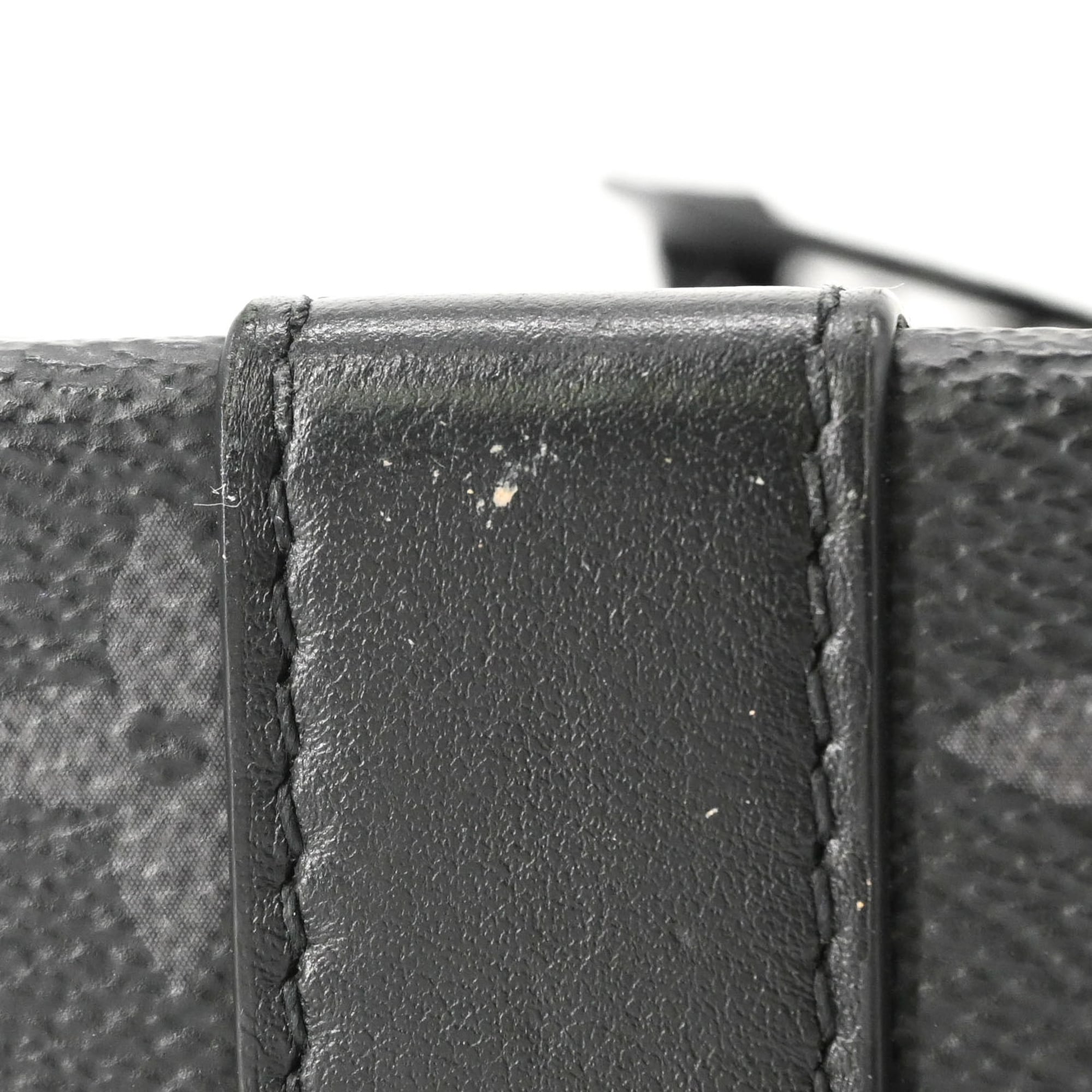 Louis Vuitton Black Monogram Handbag Shoulder Bag (Pre-Owned)