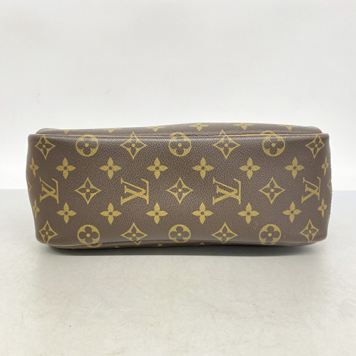 Louis Vuitton Brown Handbag (Pre-Owned)