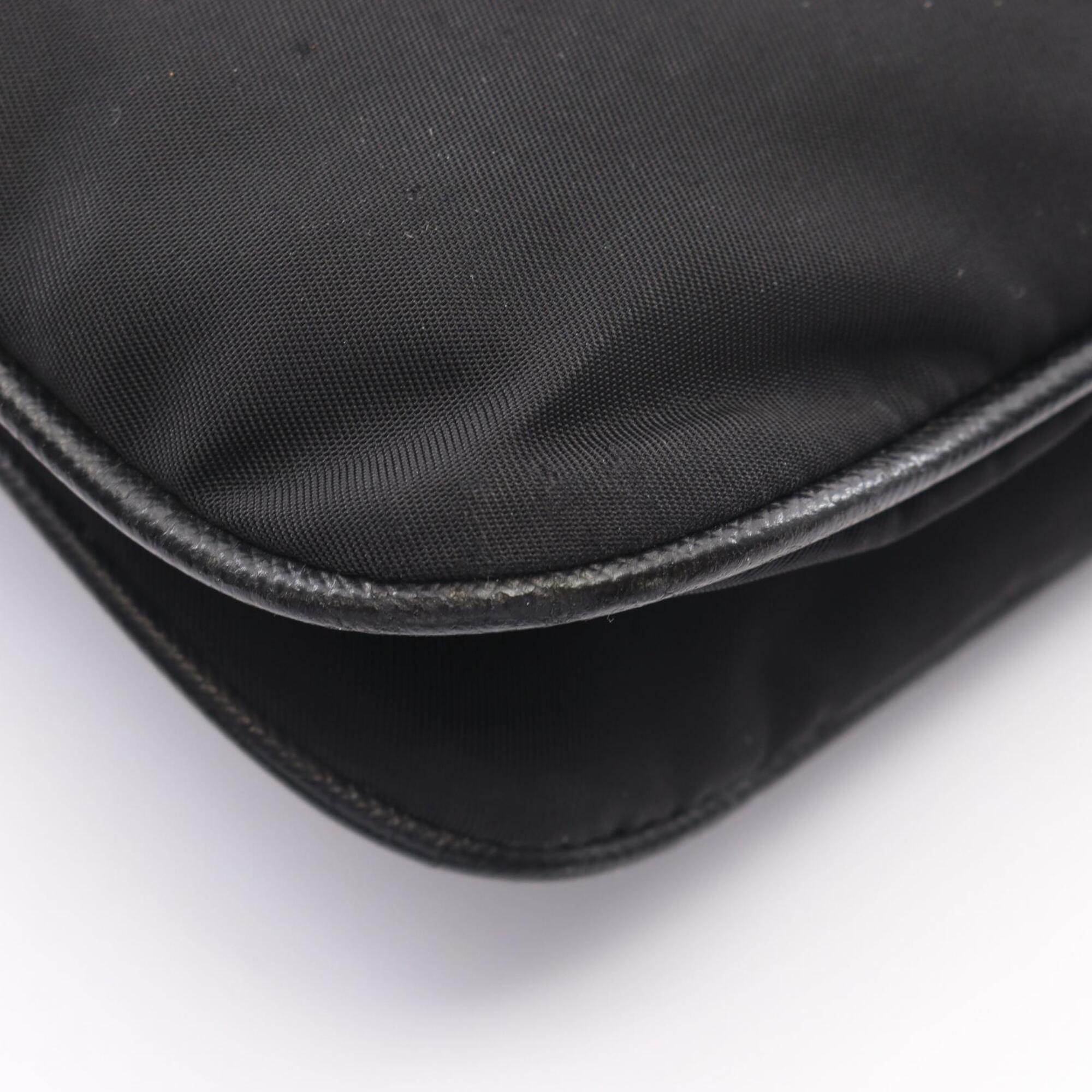 Prada Black Nylon Leather Handbag Shoulder Bag (Pre-Owned)