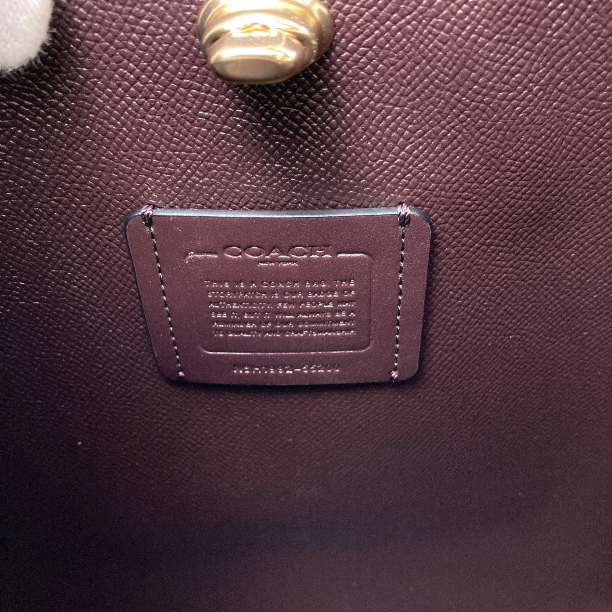 Coach Black Leather Handbag (Pre-Owned)
