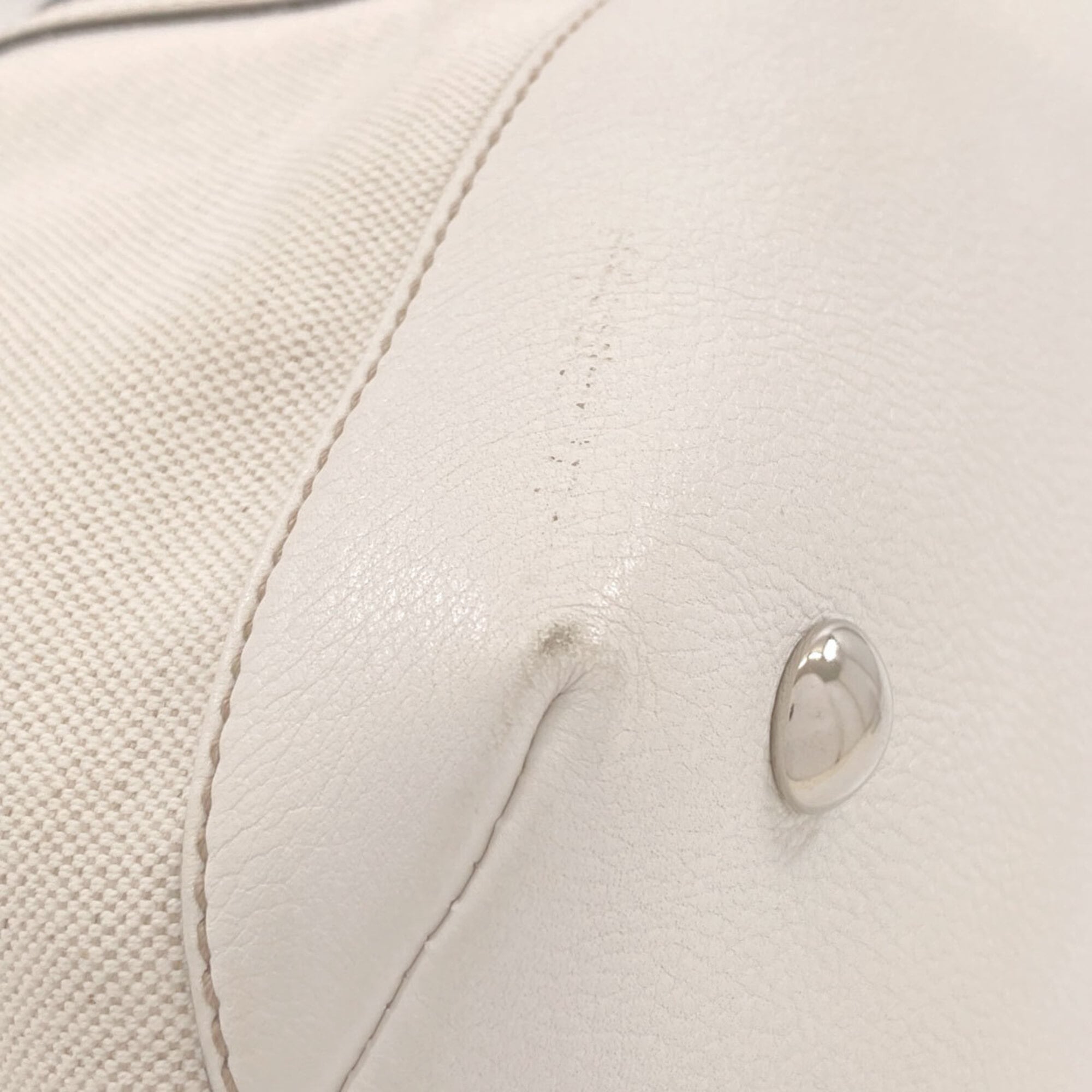 Gucci White Canvas Tote Bag (Pre-Owned)