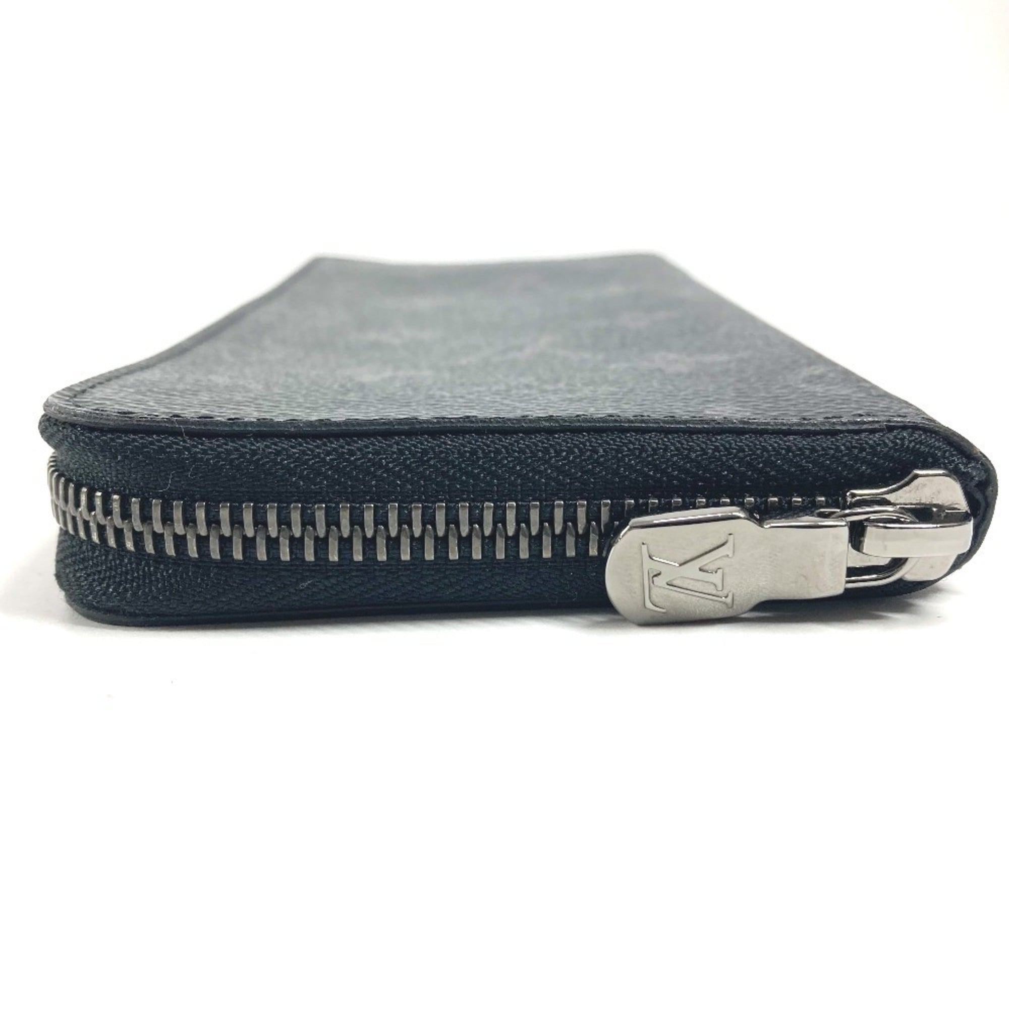 Louis Vuitton Black Monogram Eclipse Canvas Long Wallet (Bi-Fold) (Pre-Owned)