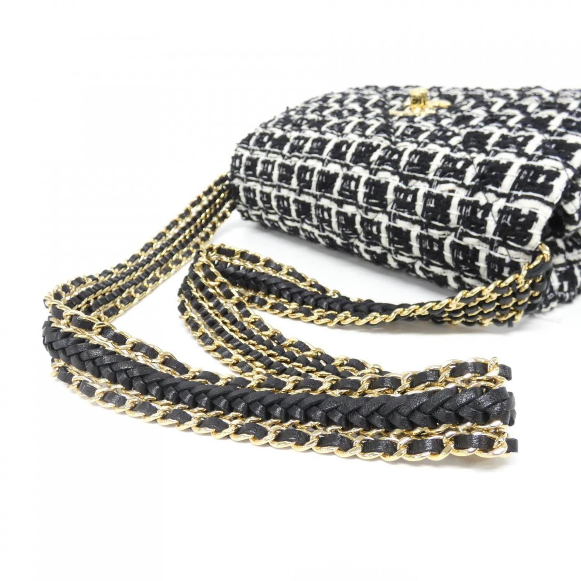 Chanel Black White Tweed Leather Shoulder Bag (Pre-Owned)
