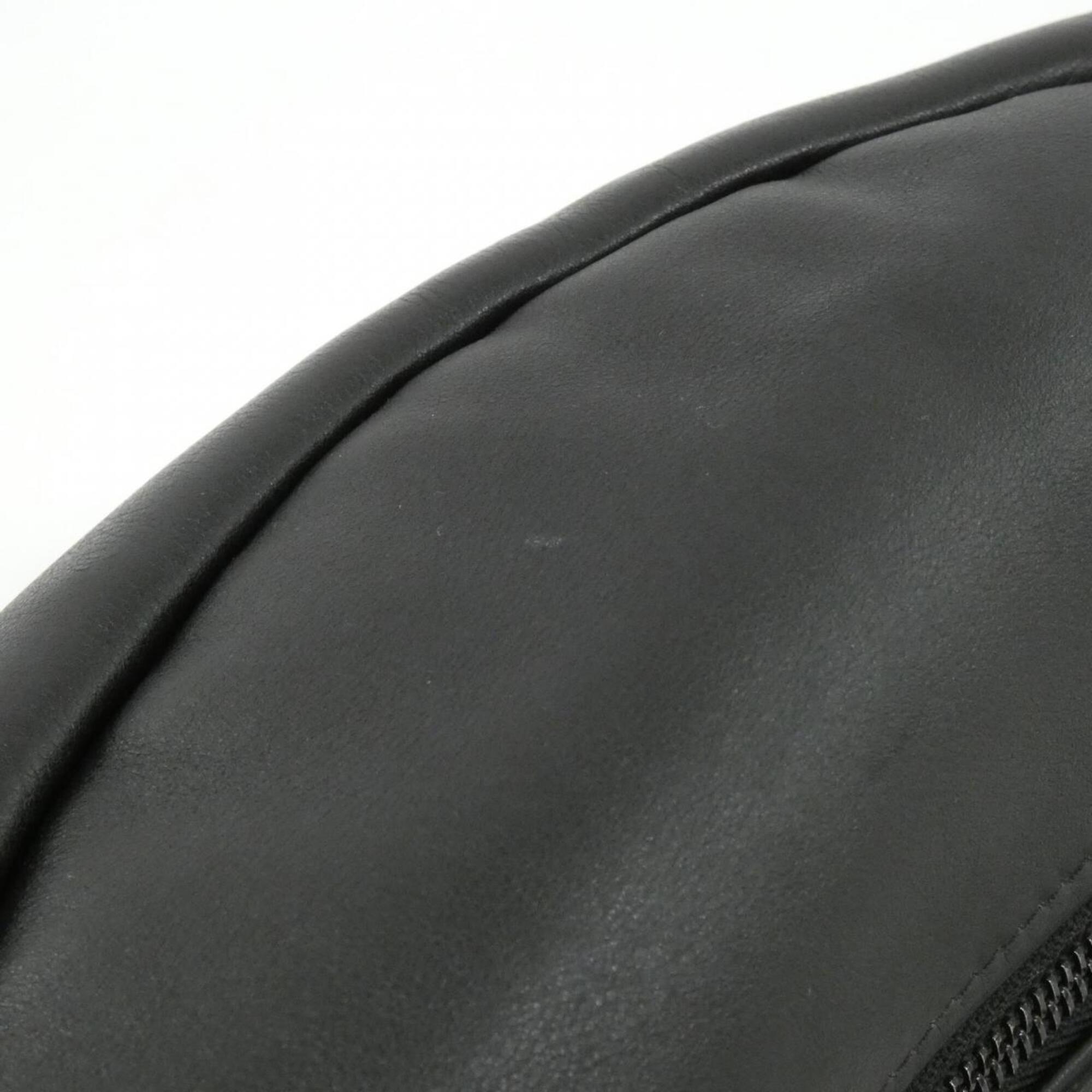 Louis Vuitton Black Leather Shoulder Bag Sling Bag (Pre-Owned)
