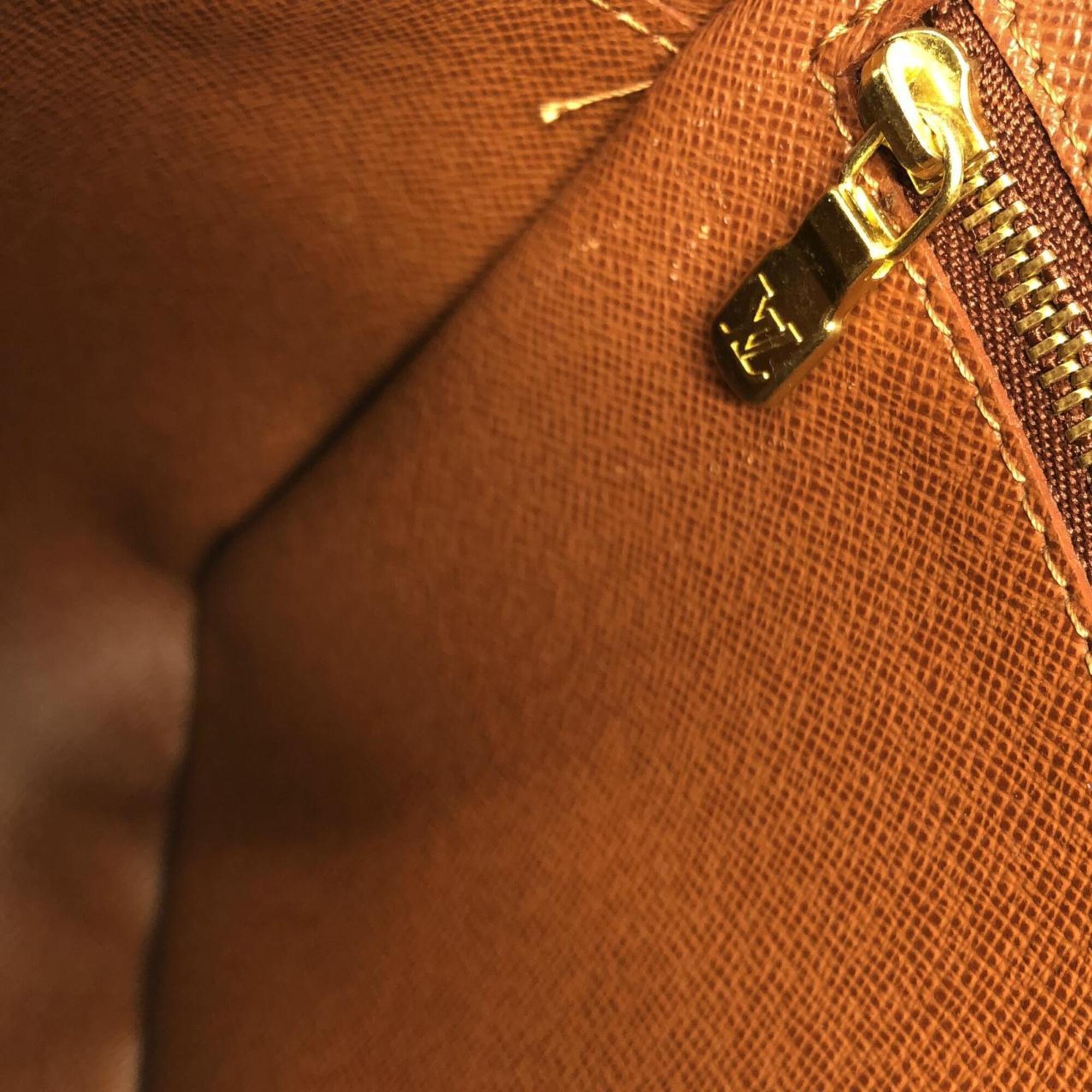 Louis Vuitton Brown Coated Canvas Shoulder Bag (Pre-Owned)