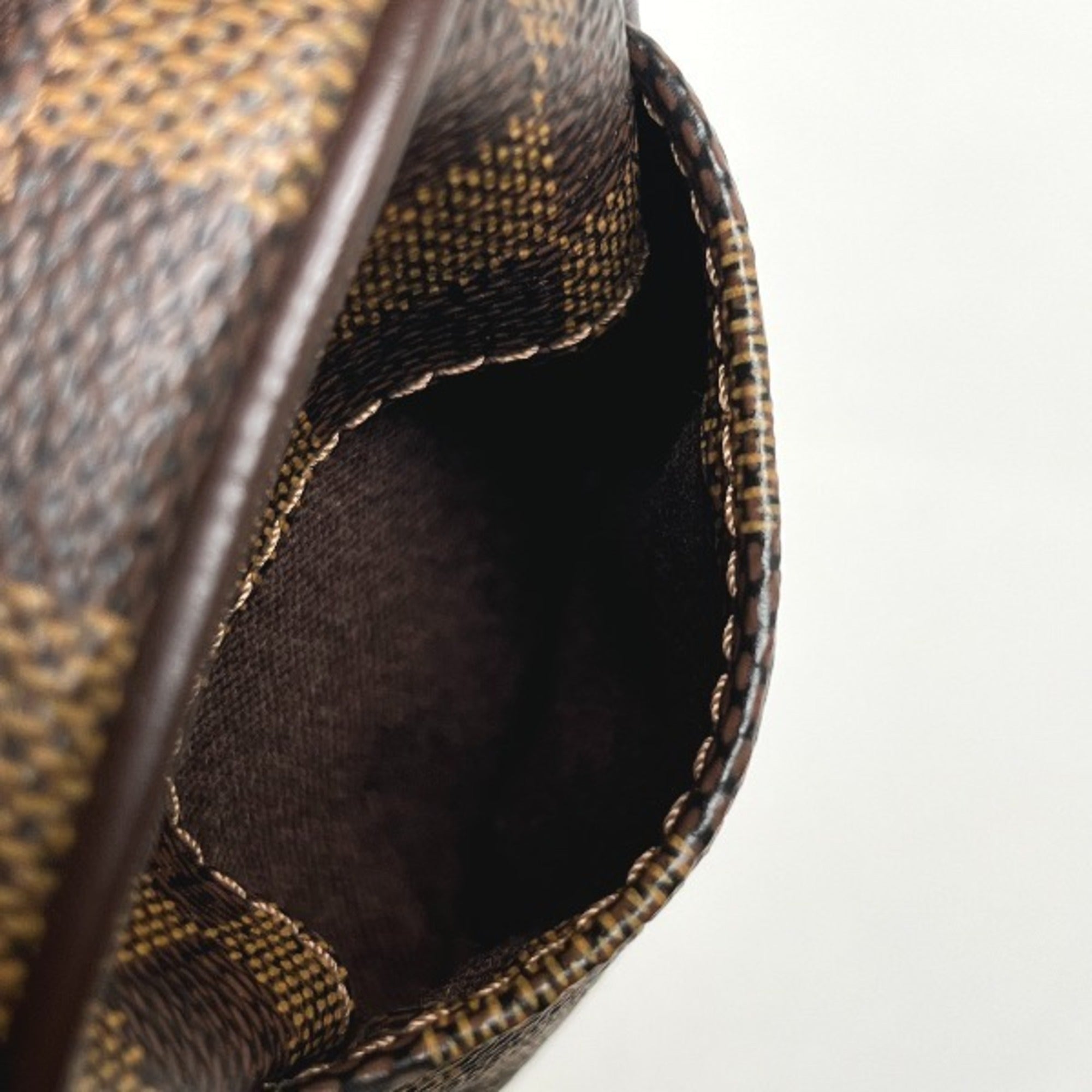 Louis Vuitton Brown Damier Canvas Pouch (Pre-Owned)