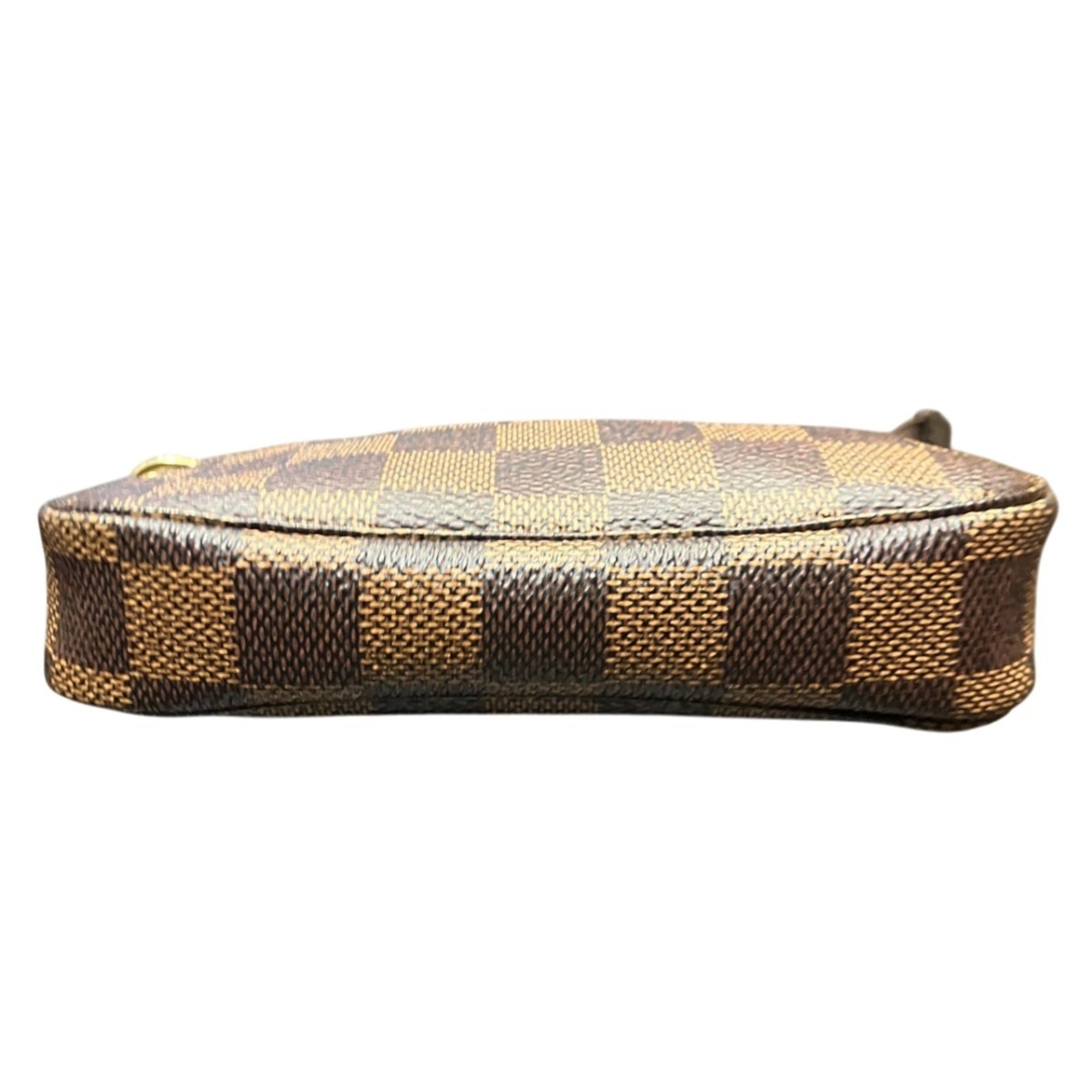 Louis Vuitton Damier Canvas Pochette (Pre-Owned)