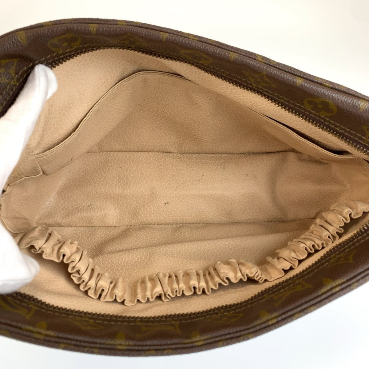 Louis Vuitton Brown Pvc Pouch (Pre-Owned)