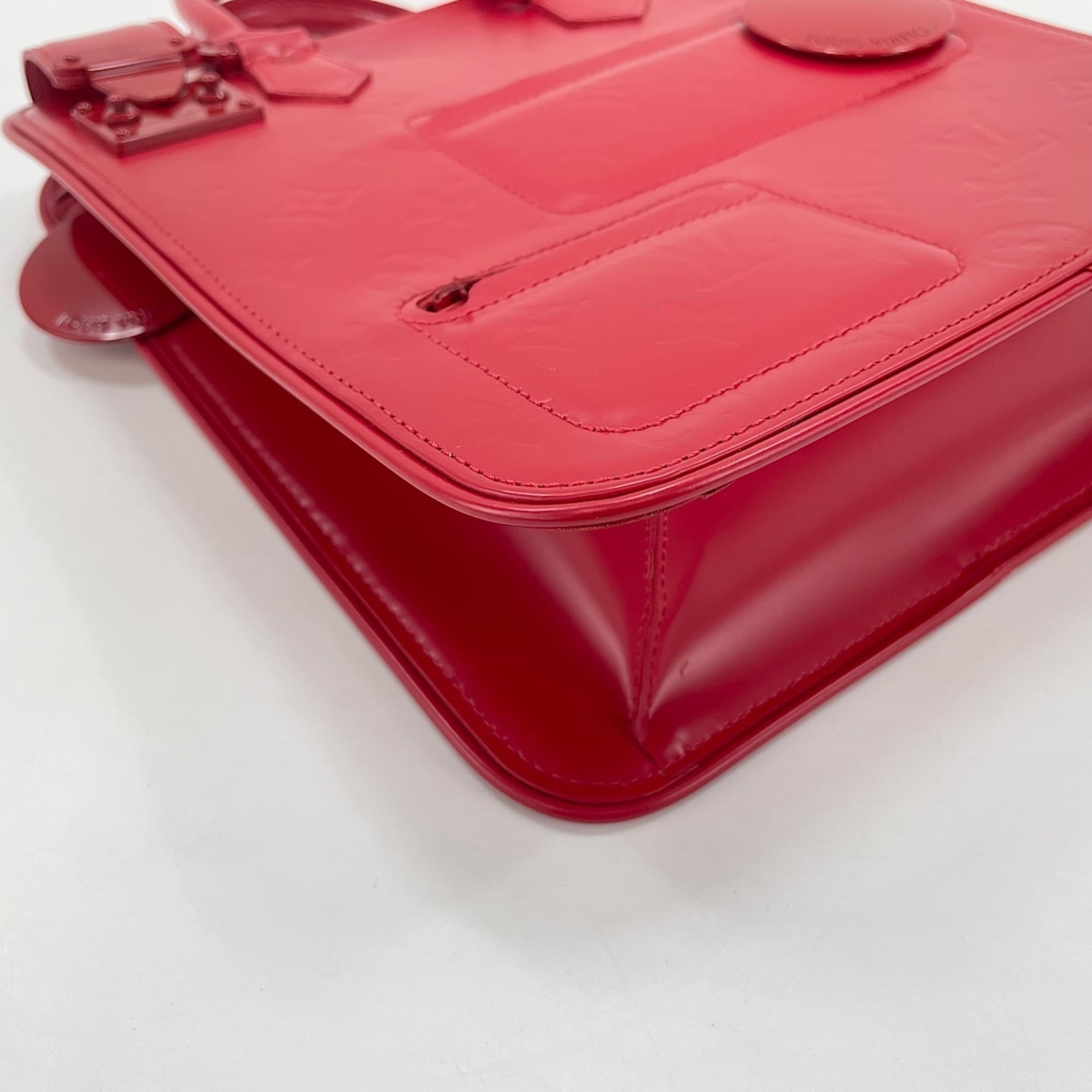 Louis Vuitton Red Color Handbag (Pre-Owned)