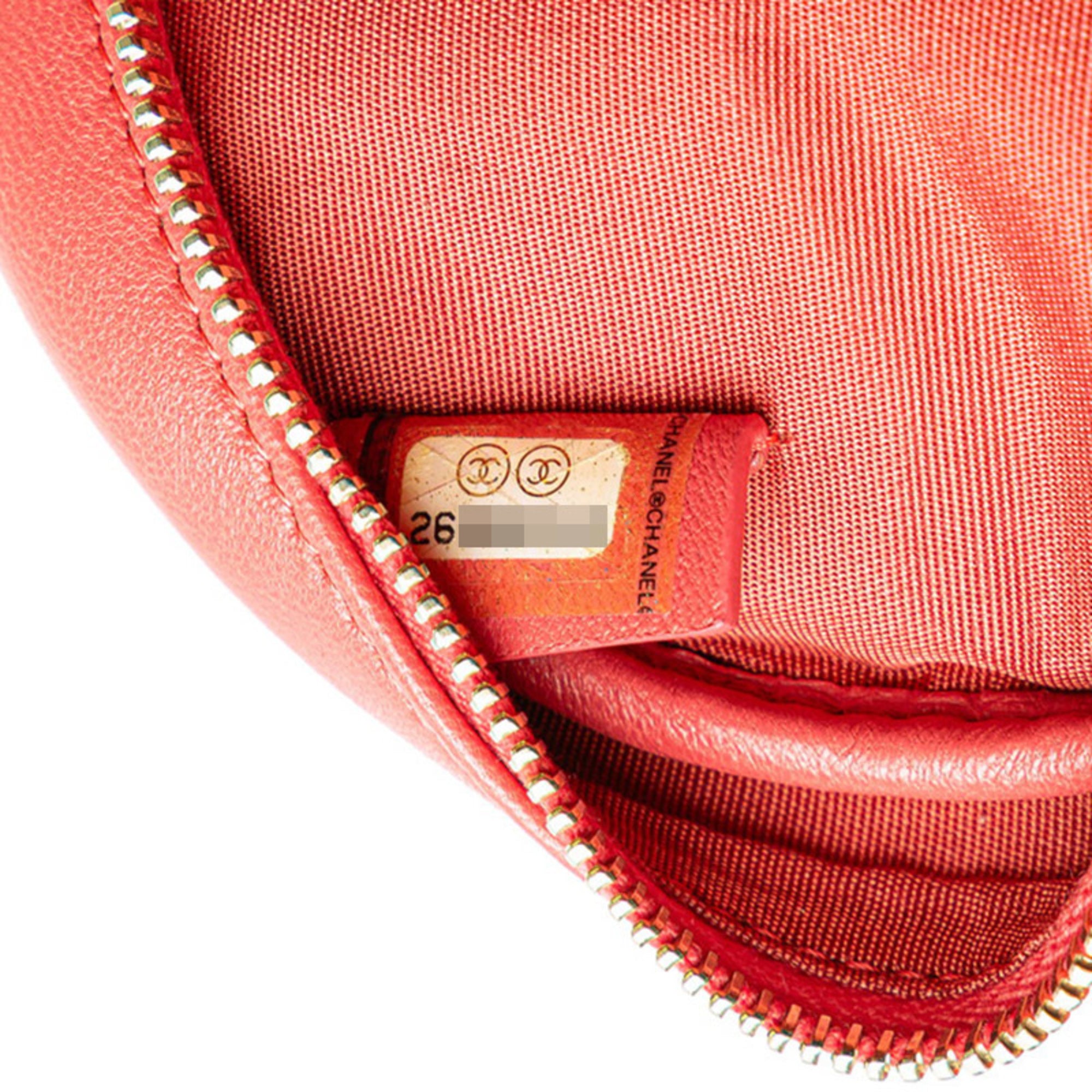Chanel Red Color Leather Shoulder Bag (Pre-Owned)