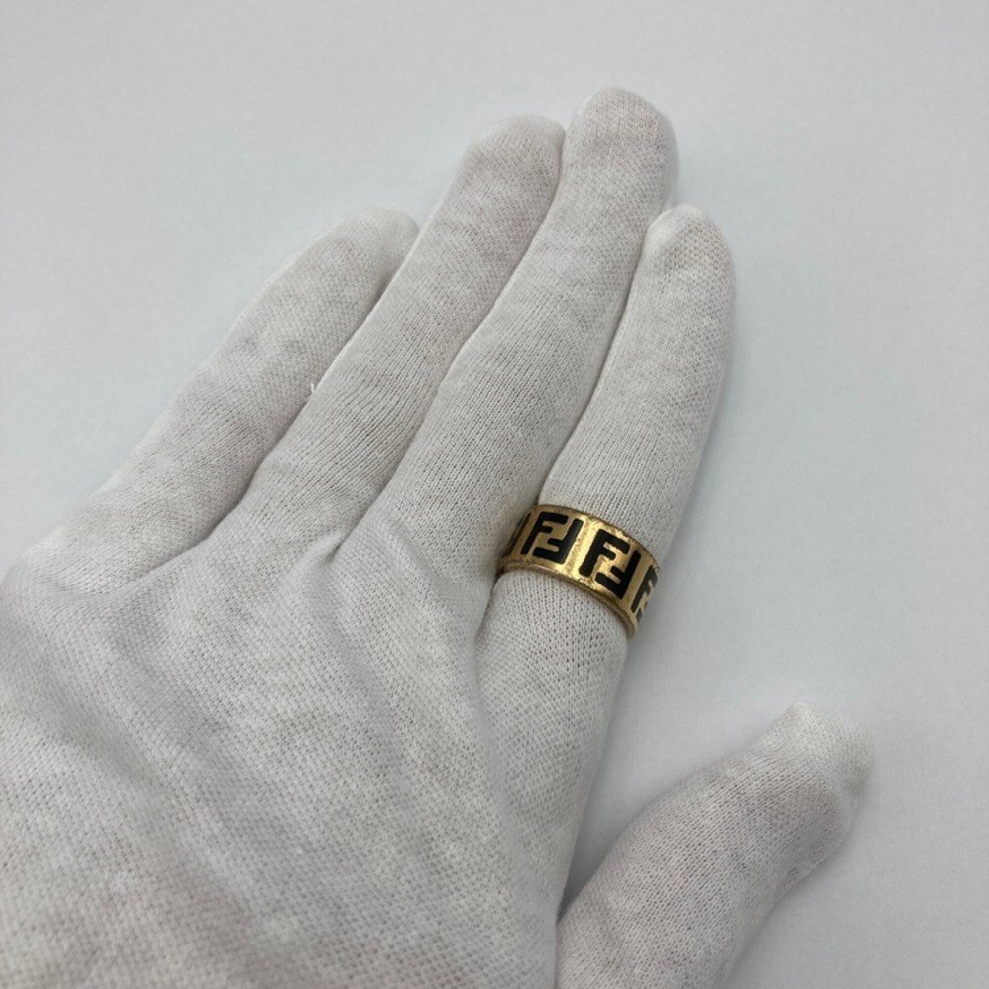 Fendi Gold Black Brass Band Ring (Pre-Owned)