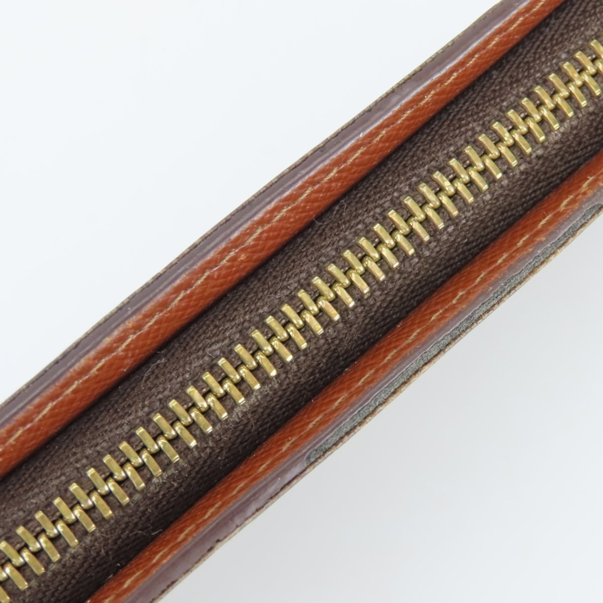 Louis Vuitton Brown Monogram Monogram Long Wallet (Bi-Fold) (Pre-Owned)