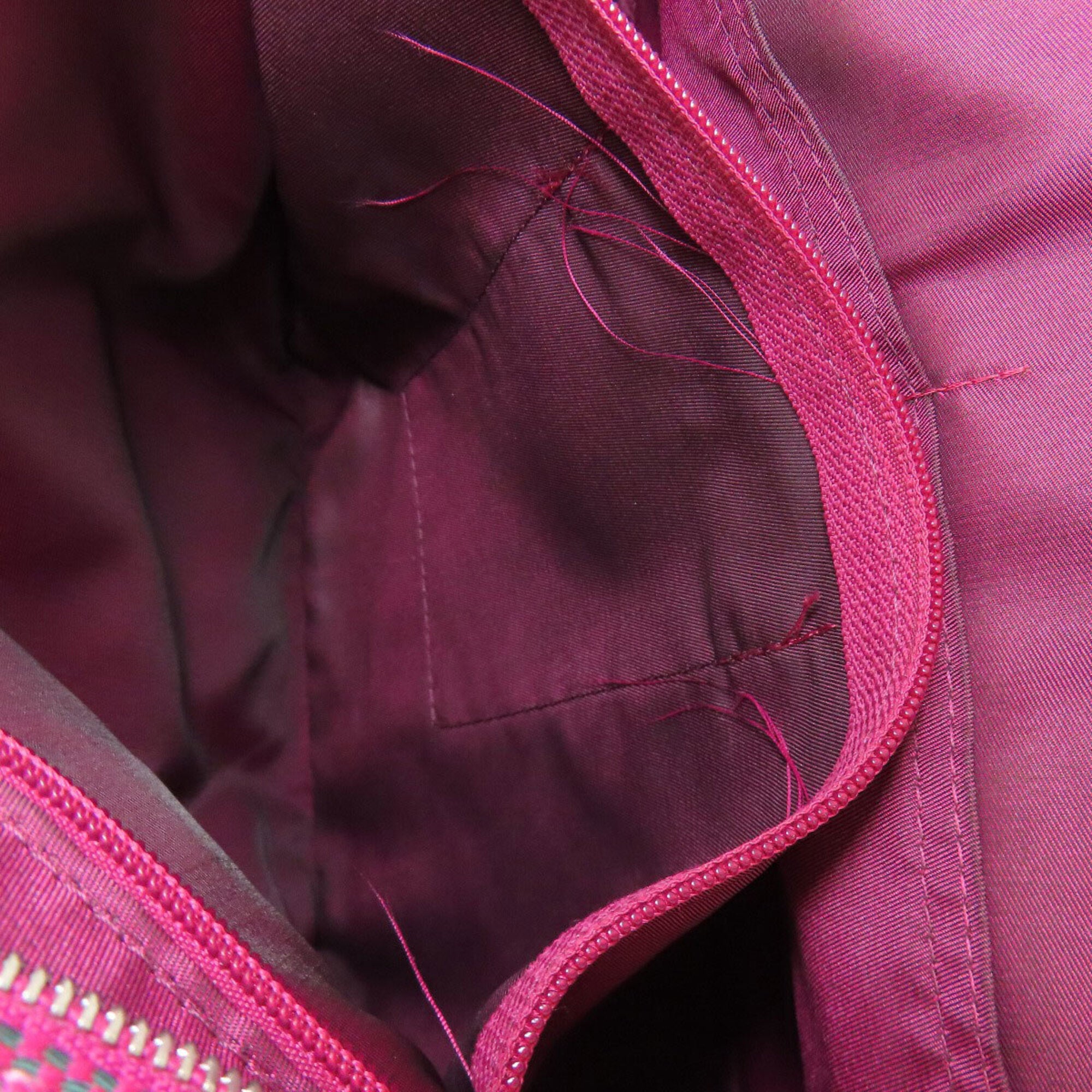 Longchamp Pink Nylon Handbag (Pre-Owned)