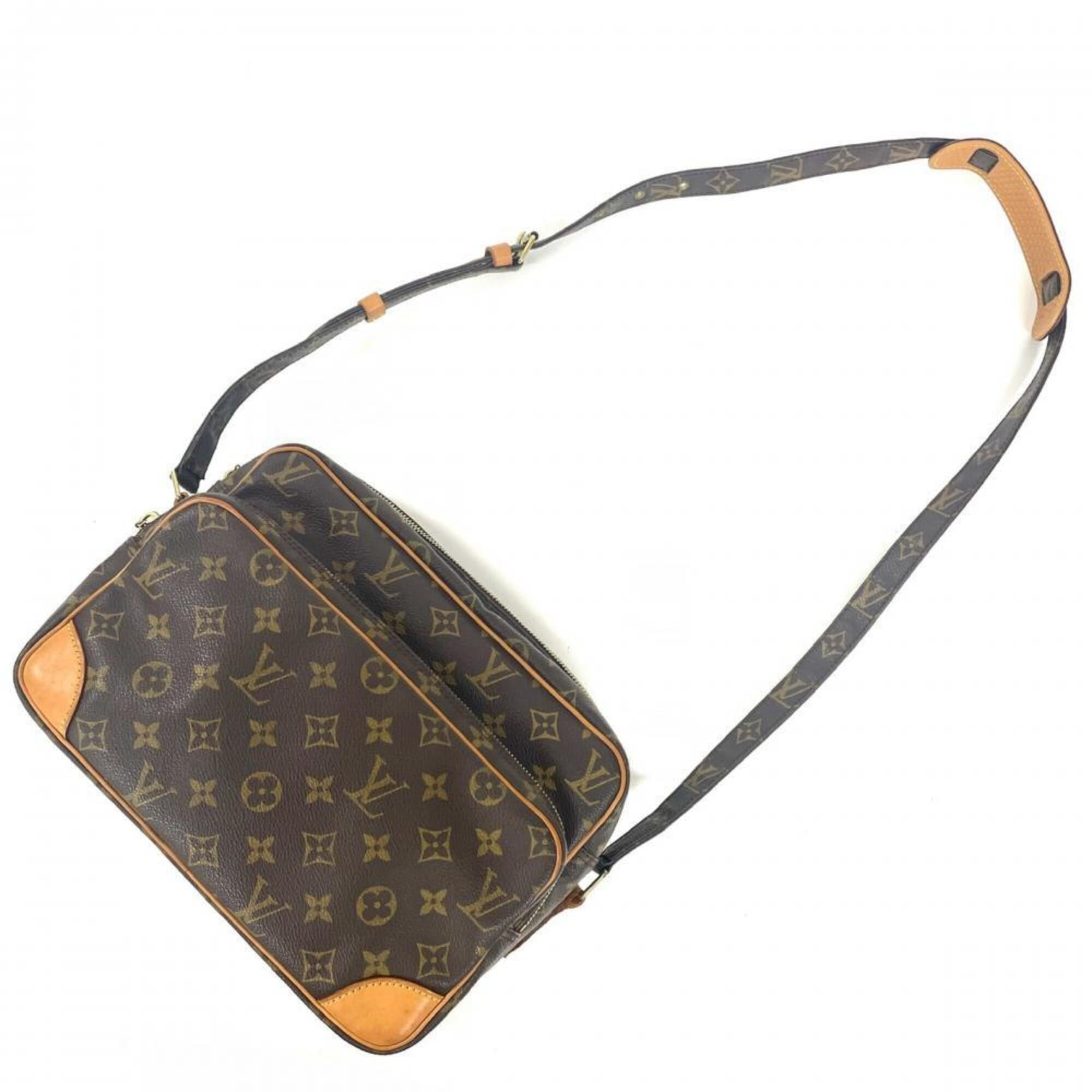 Louis Vuitton Brown Monogram Canvas Shoulder Bag (Pre-Owned)
