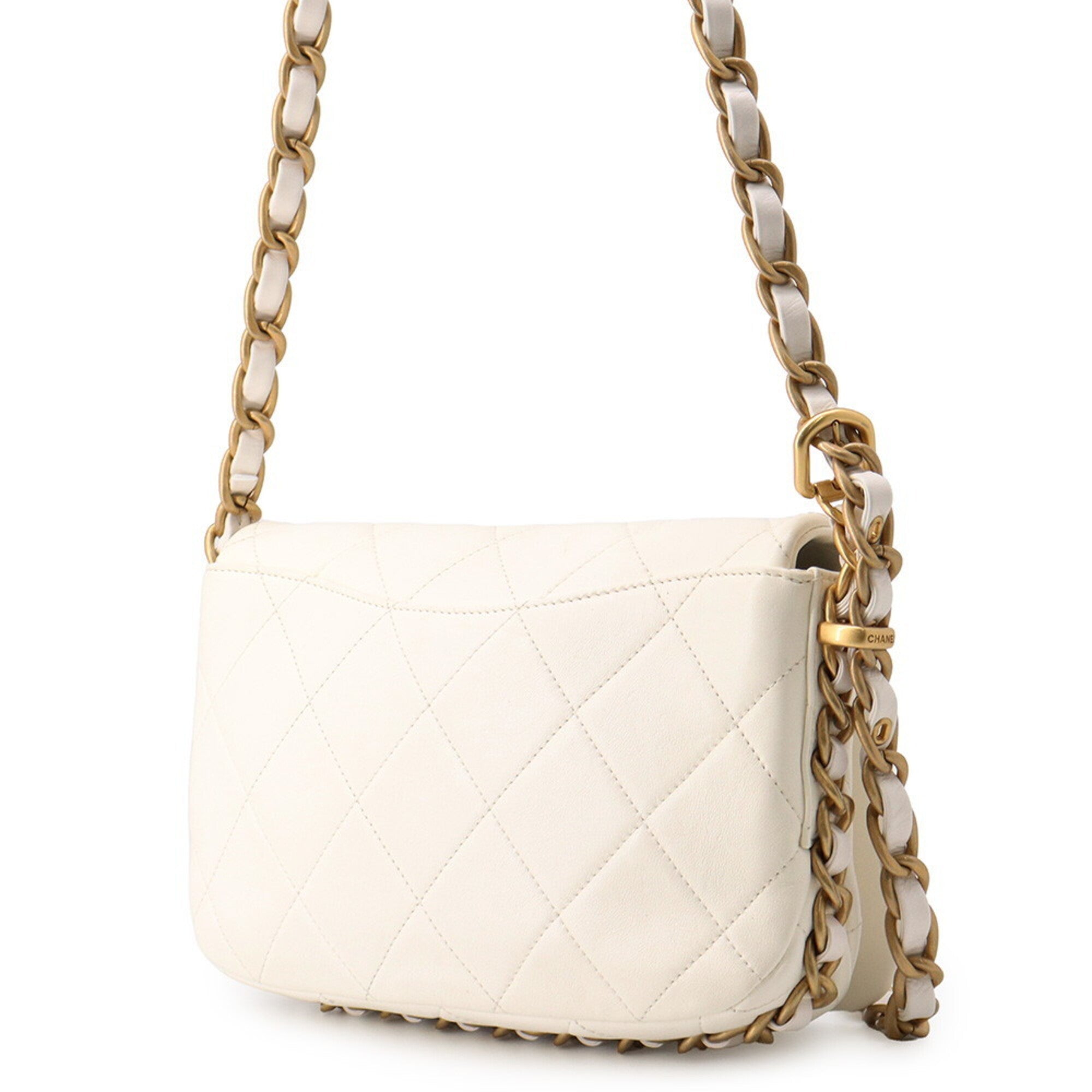 Chanel White Leather Shoulder Bag (Pre-Owned)