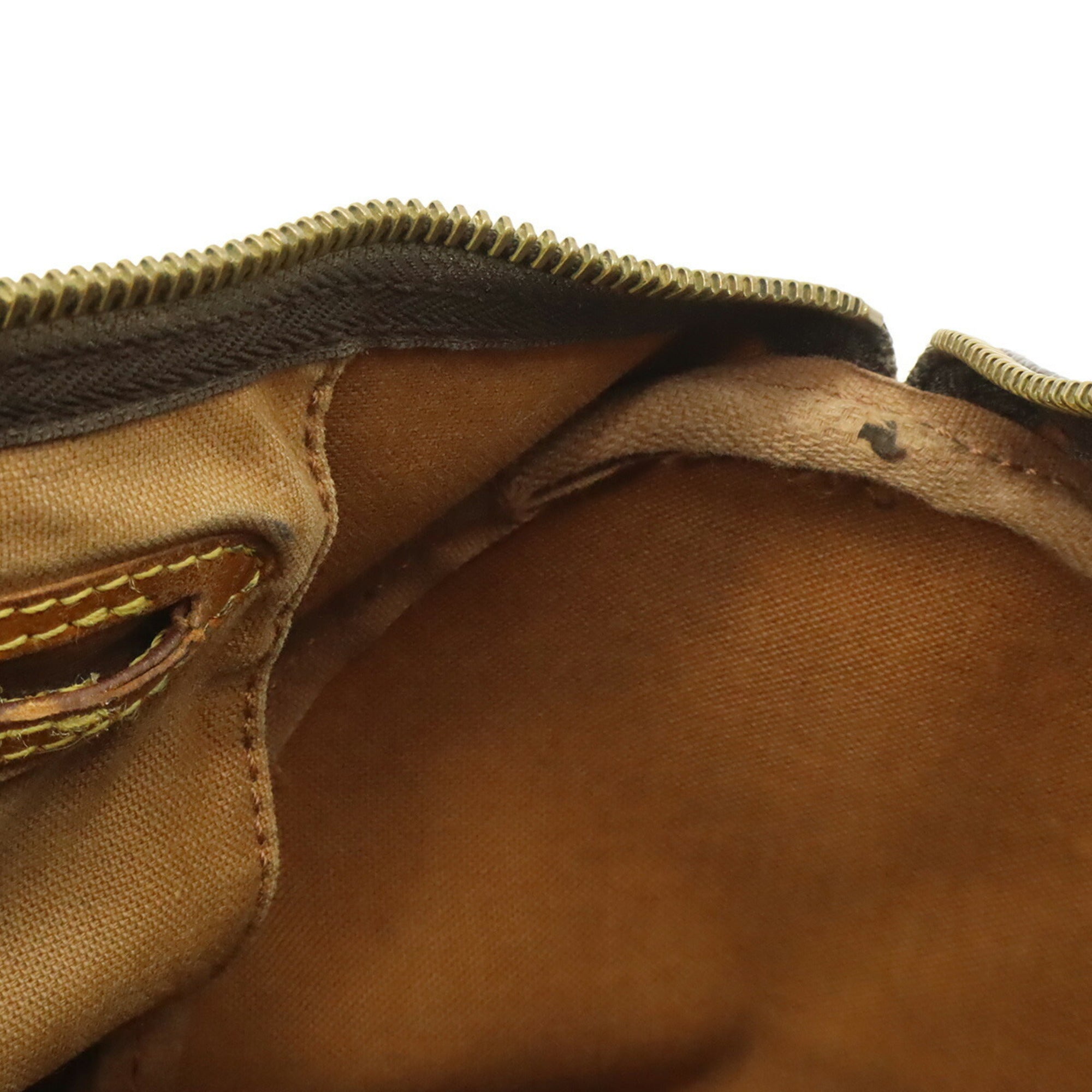 Louis Vuitton Brown Monogram Monogram Handbag (Pre-Owned)