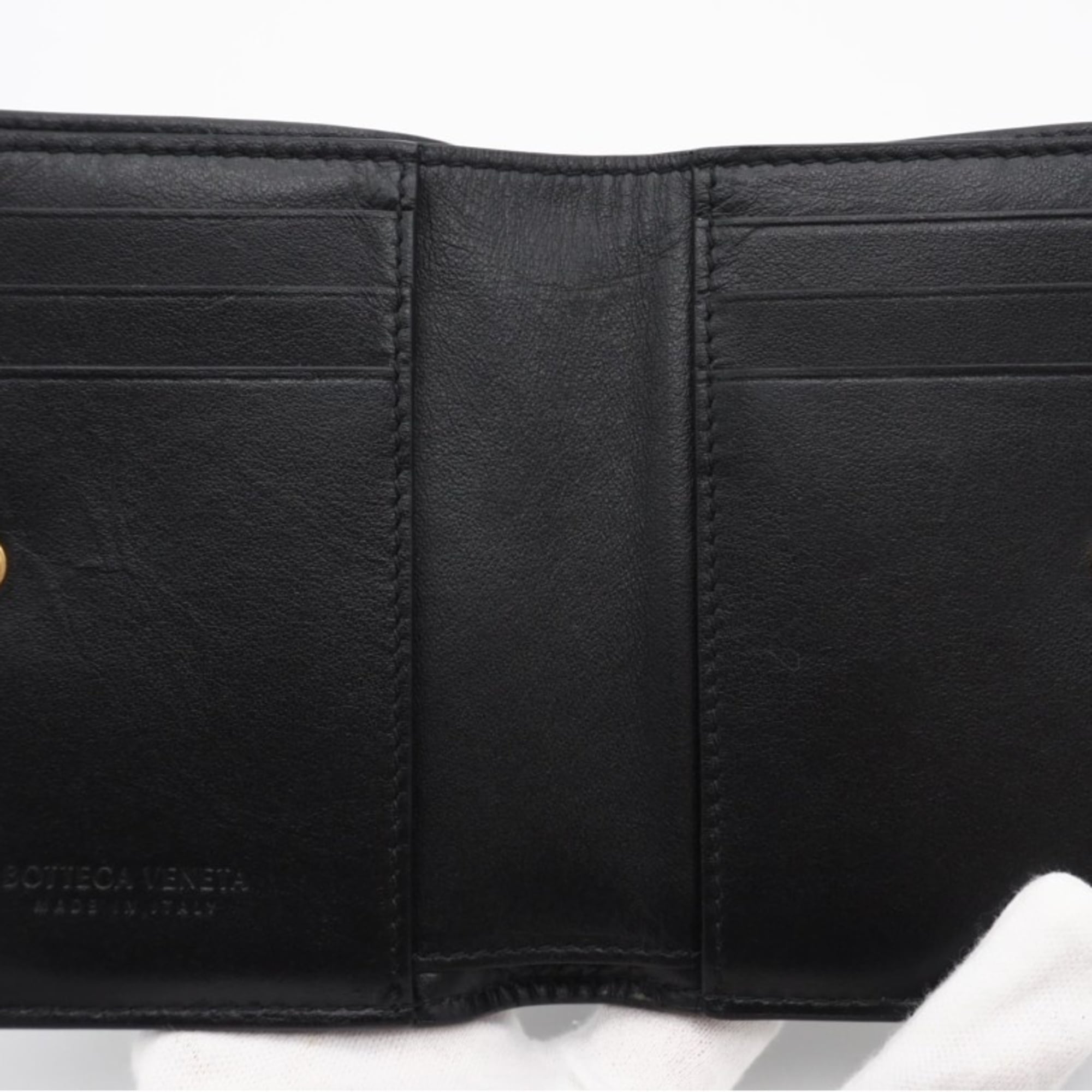 Bottega Veneta Intrecciato Black Intrecciato Wallet (Bi-Fold) (Pre-Owned)
