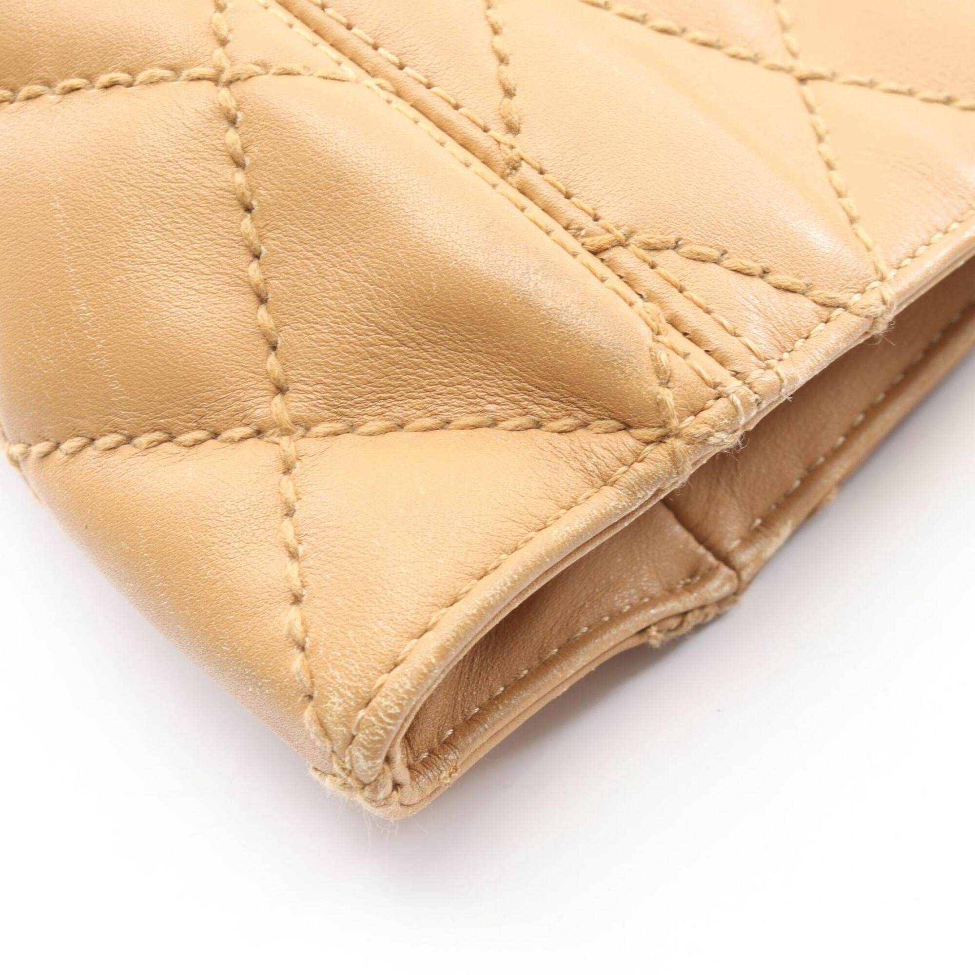 Chanel Beige Leather Handbag Tote Bag (Pre-Owned)