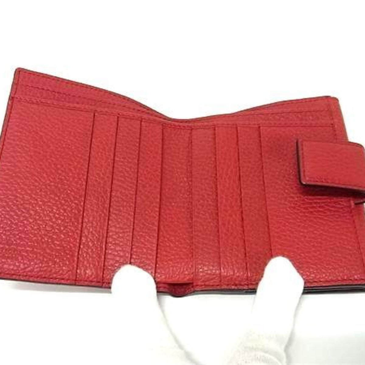 Gucci Red Color Leather Wallet (Bi-Fold) (Pre-Owned)