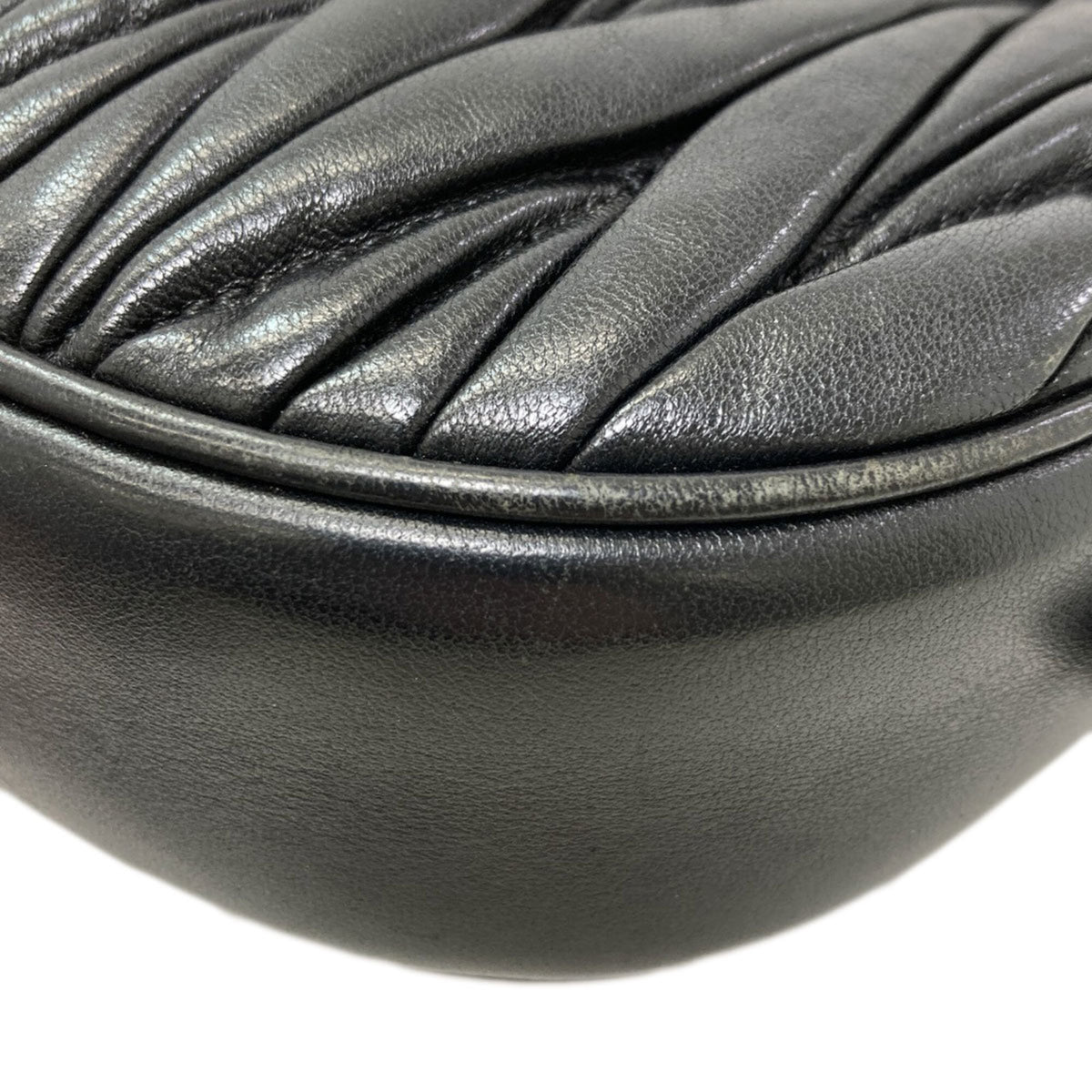 Miu Miu Black Leather Pouch Shoulder Bag (Pre-Owned)