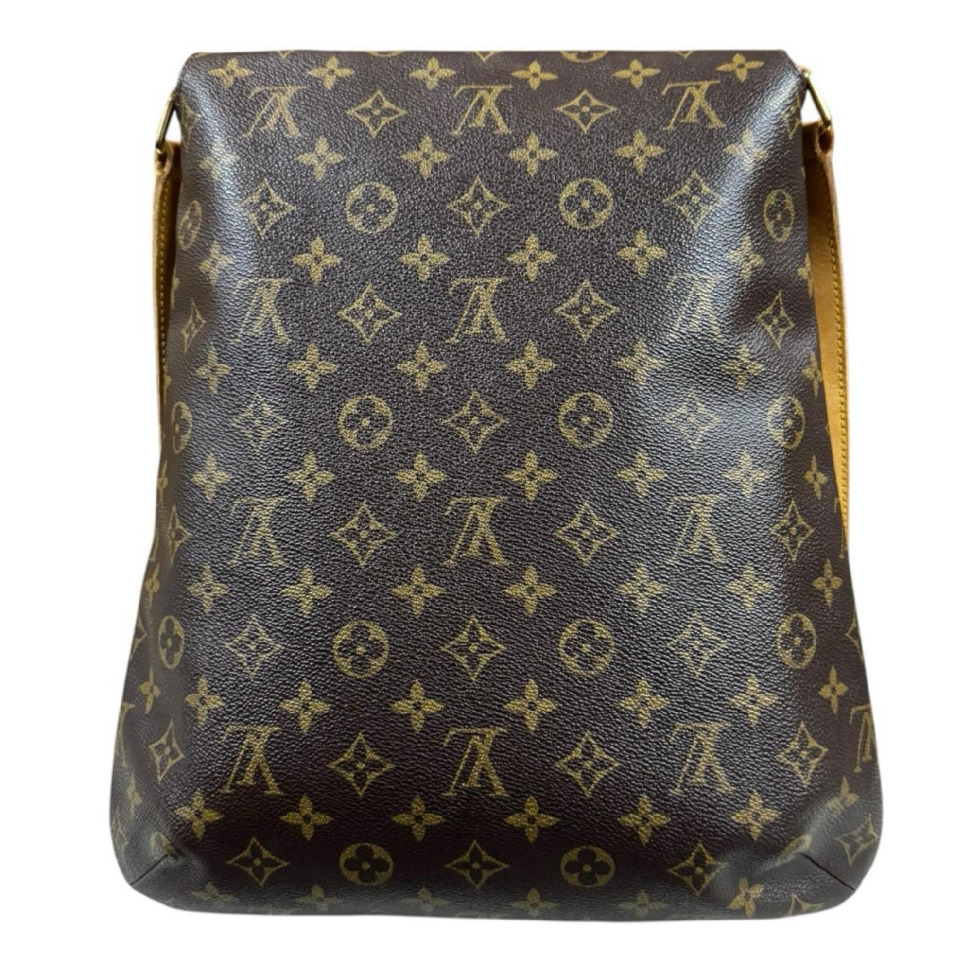 Louis Vuitton Brown Monogram Canvas Shoulder Bag (Pre-Owned)